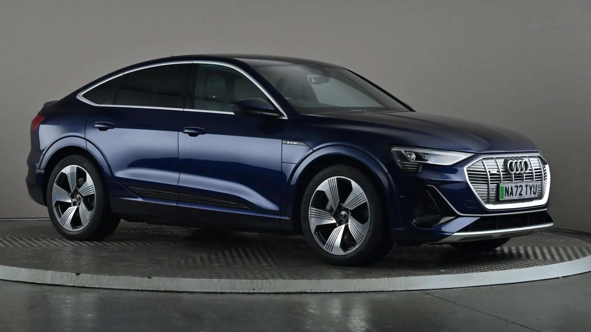 2022 AUDI E-TRON 2022 AUDI E-TRON