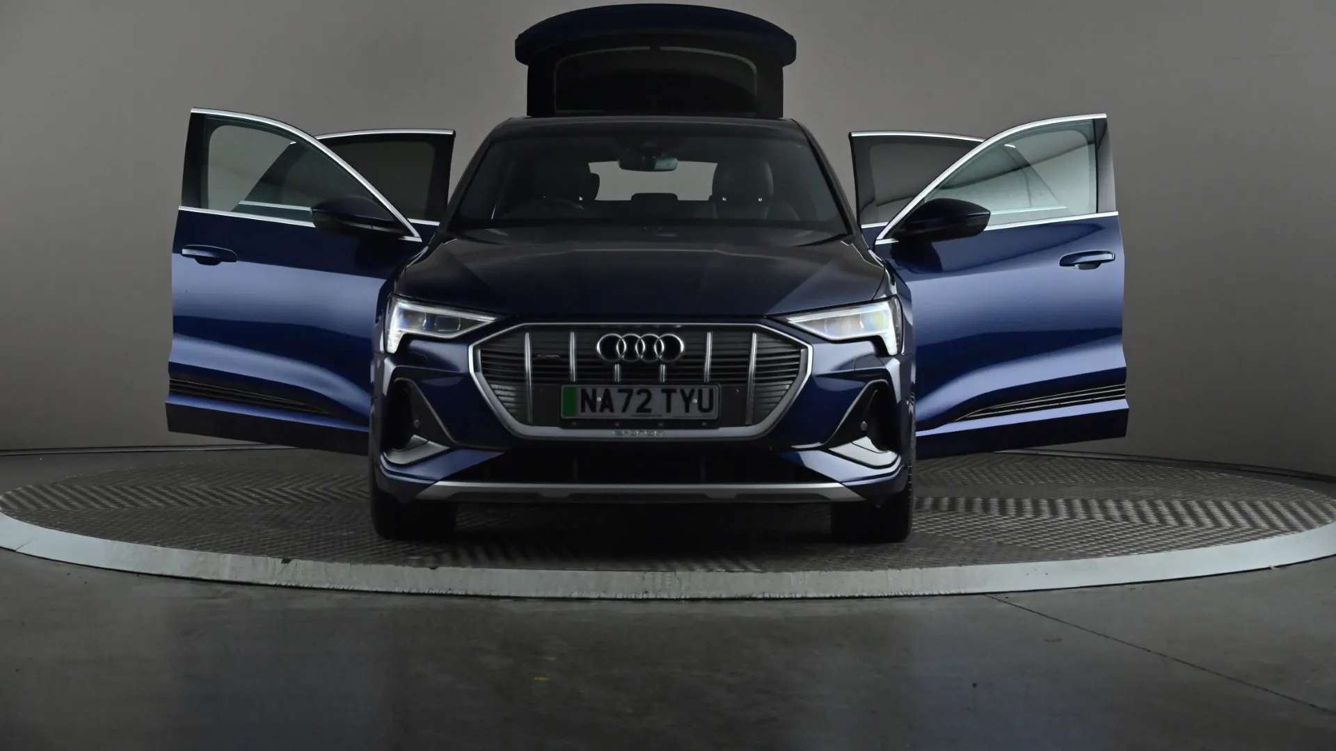 2022 AUDI E-TRON 2022 AUDI E-TRON