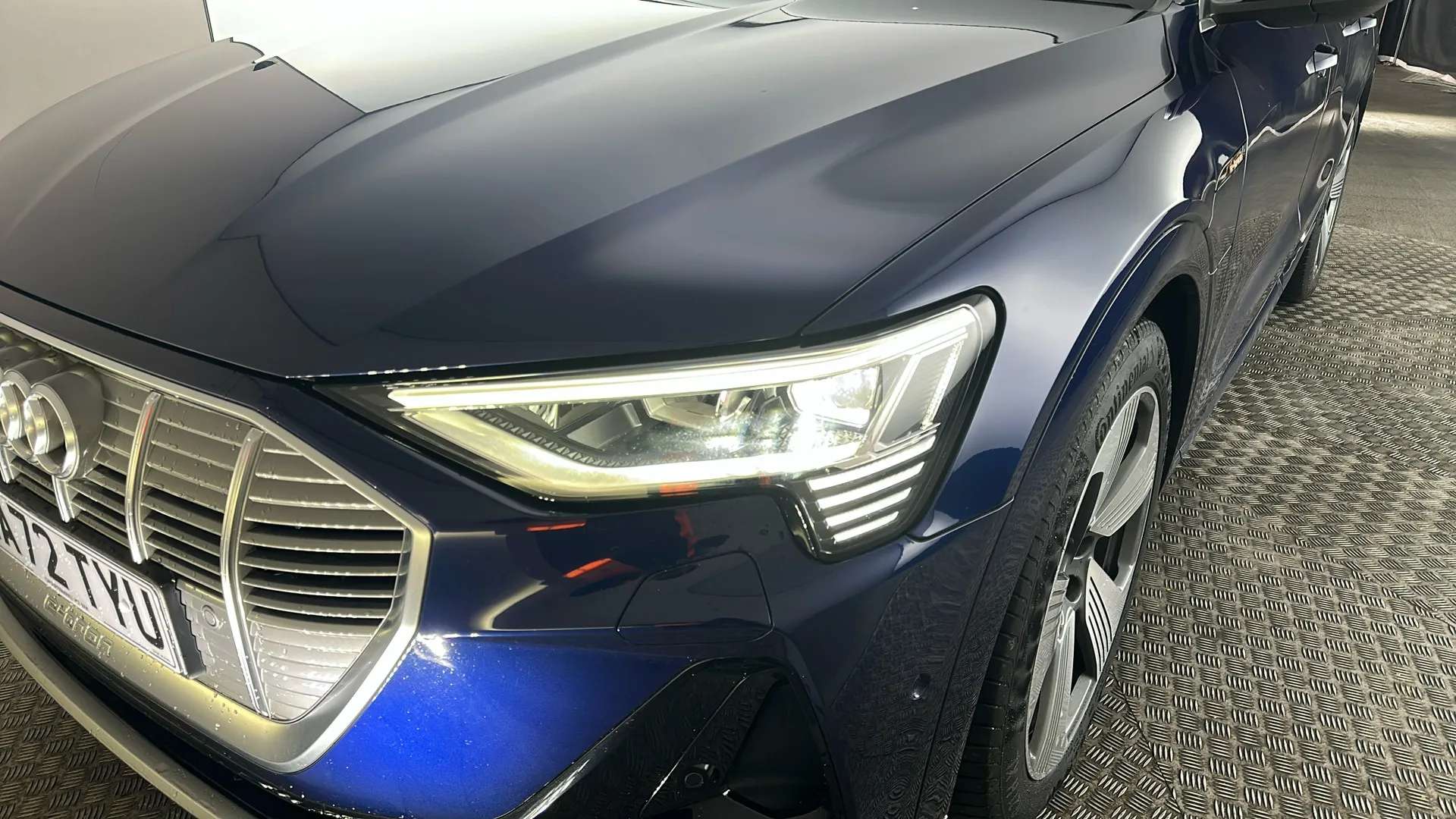 2022 AUDI E-TRON 2022 AUDI E-TRON