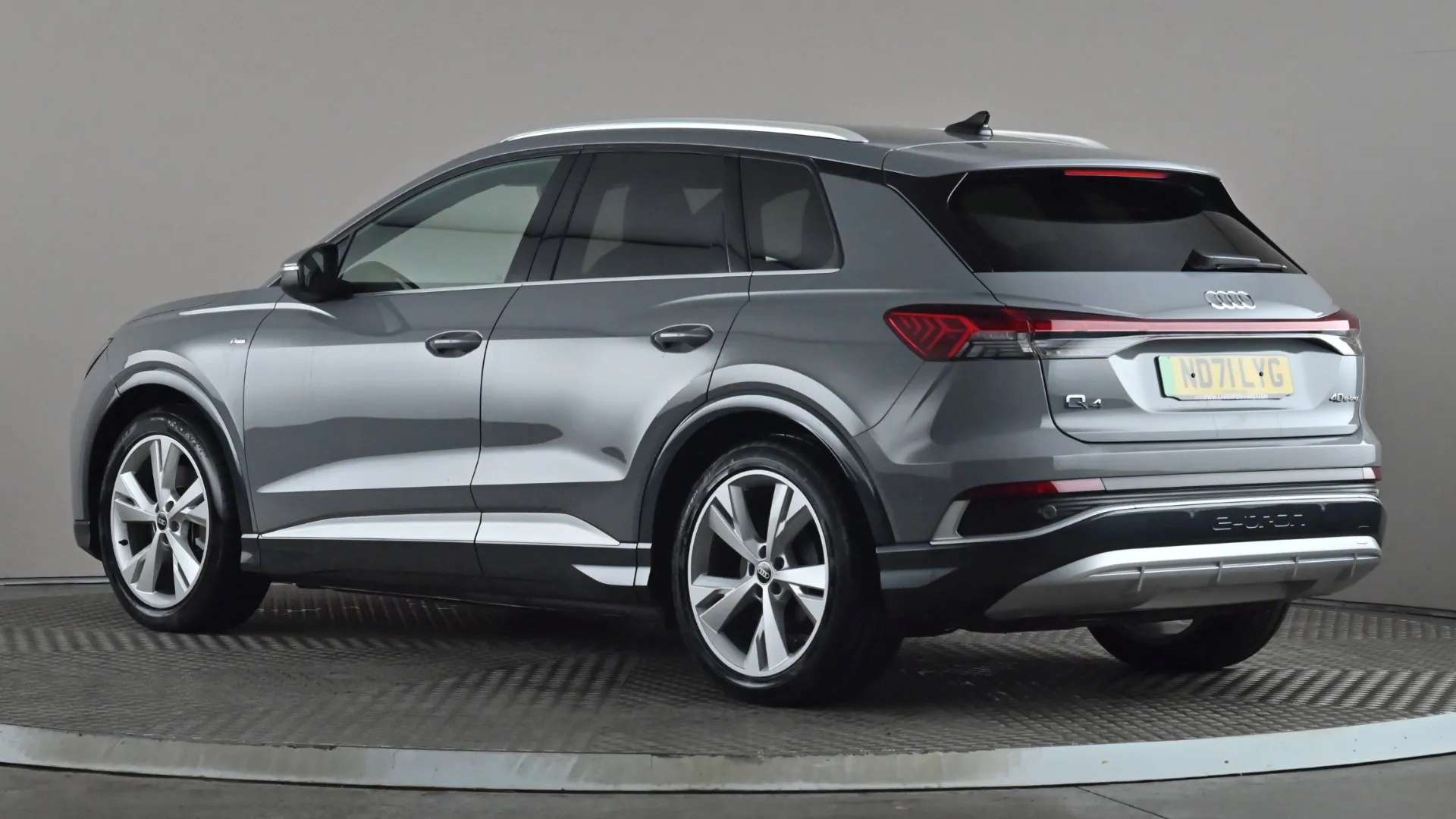 A 2021 AUDI Q4 150kW 40 82kWh S Line Auto A 2021 AUDI Q4 150kW 40 82kWh S Line Auto