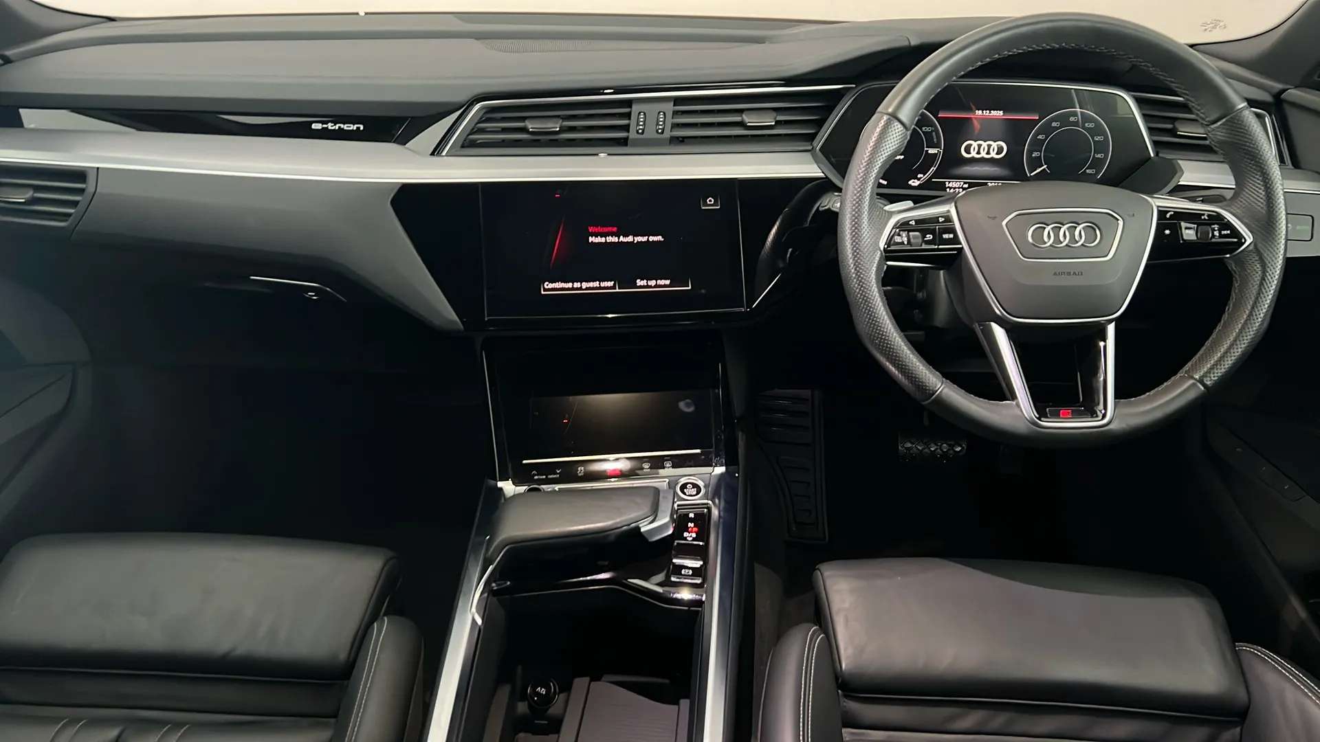 2022 AUDI E-TRON 2022 AUDI E-TRON