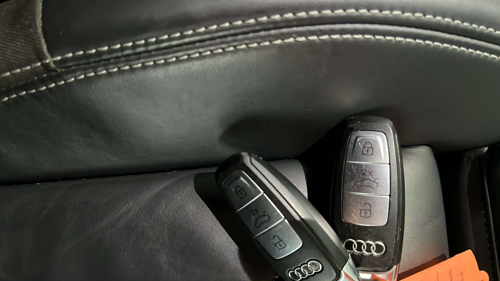 2022 AUDI E-TRON 2022 AUDI E-TRON