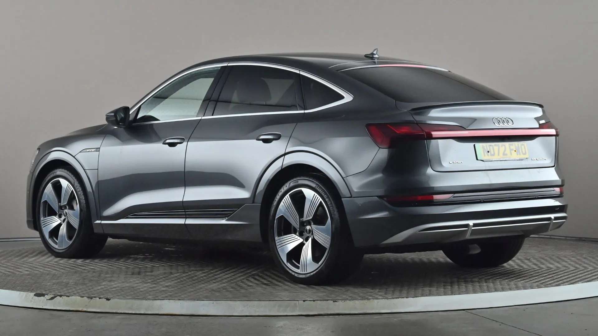 A 2022 AUDI E-TRON 300kW 55 Quattro 95kWh S Line Auto A 2022 AUDI E-TRON 300kW 55 Quattro 95kWh S Line Auto