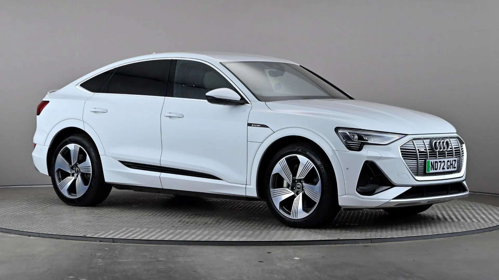 A 2022 AUDI E-TRON 300kW 55 Quattro 95kWh S Line Auto A 2022 AUDI E-TRON 300kW 55 Quattro 95kWh S Line Auto