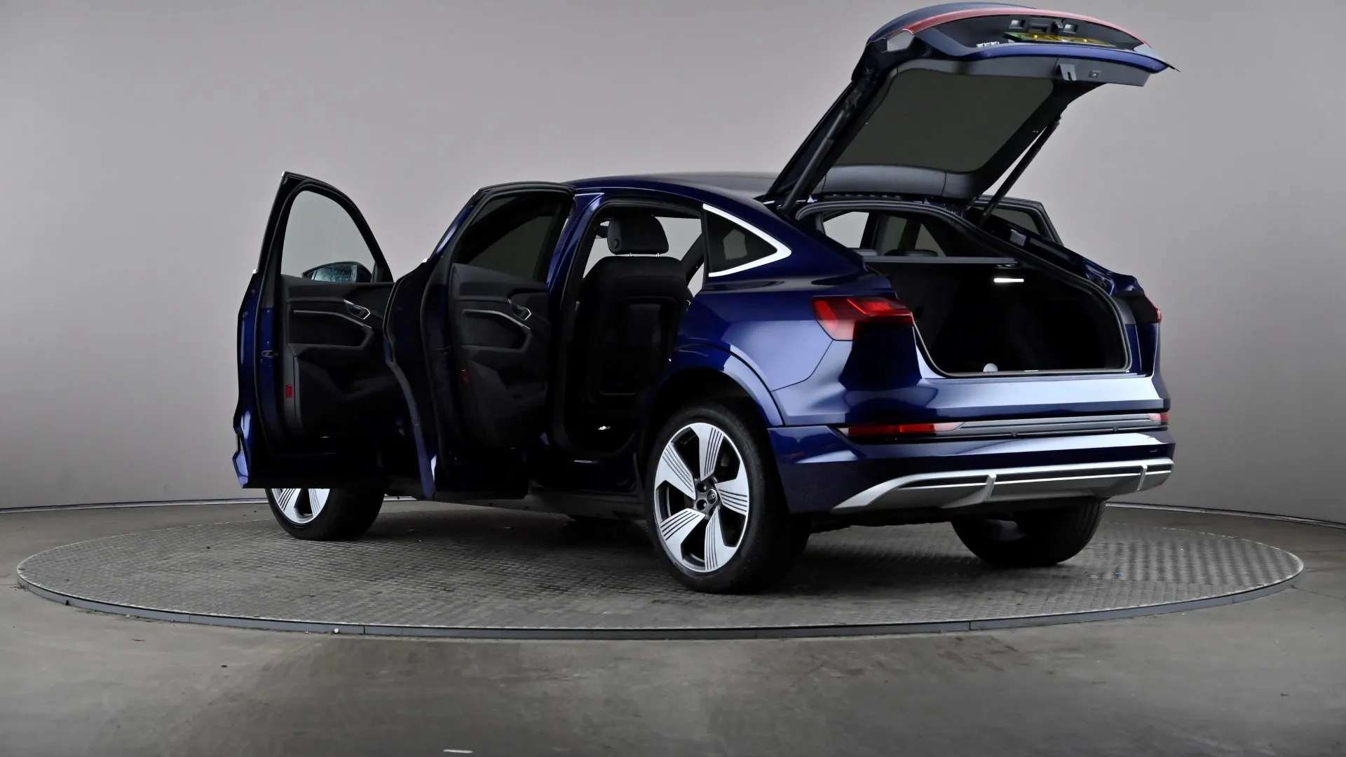 2023 AUDI E-TRON 2023 AUDI E-TRON