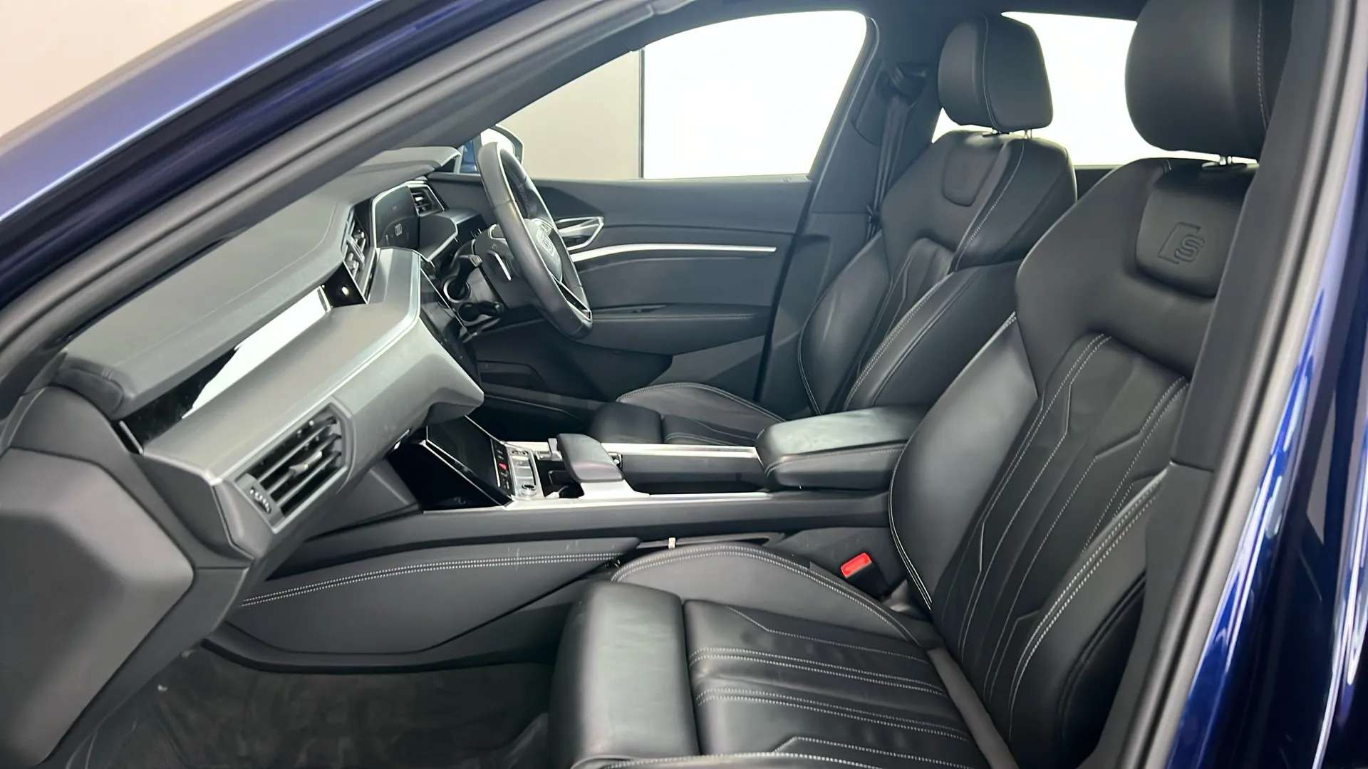 2023 AUDI E-TRON 2023 AUDI E-TRON