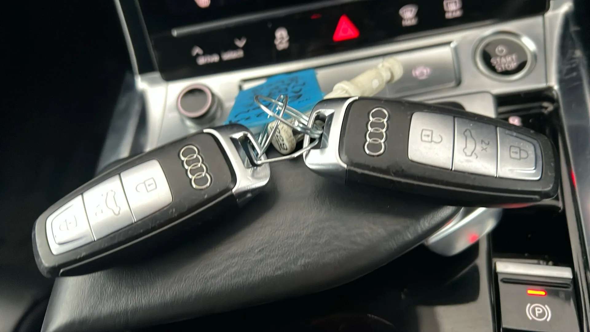 2023 AUDI E-TRON 2023 AUDI E-TRON