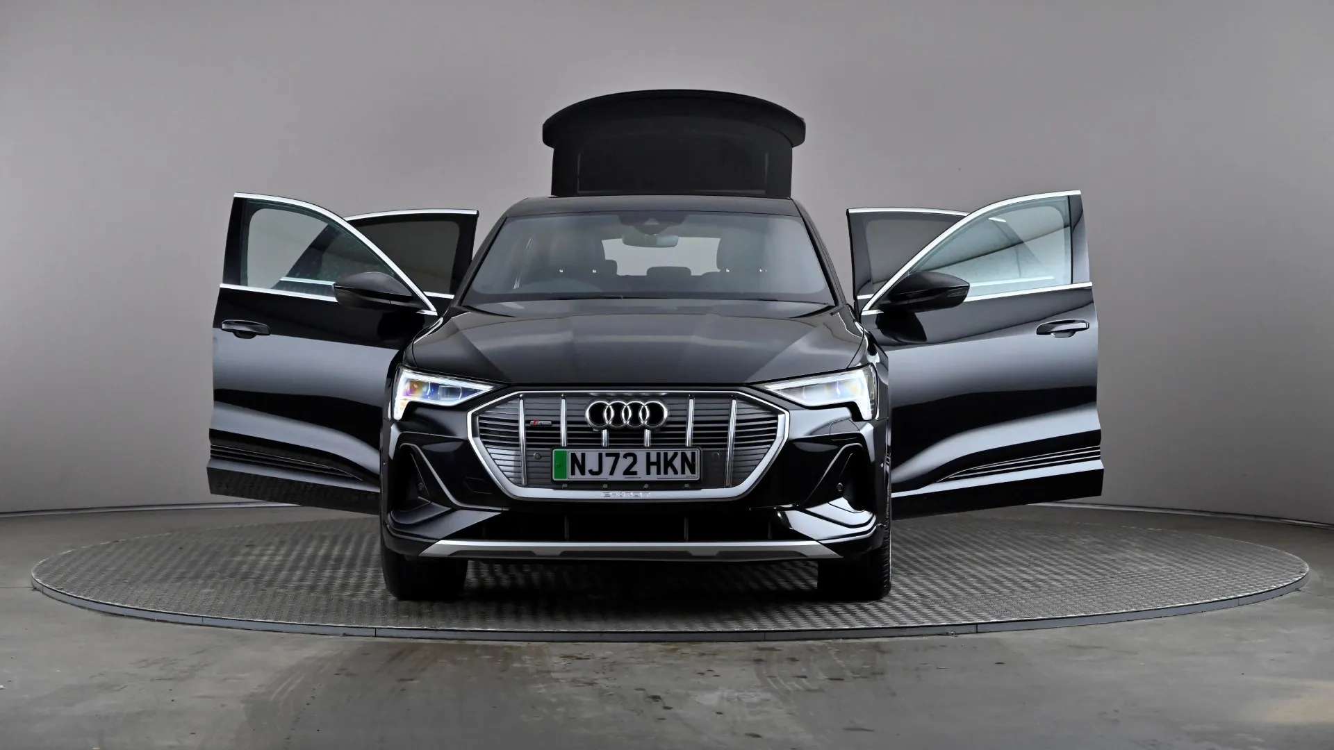 2022 AUDI E-TRON 2022 AUDI E-TRON