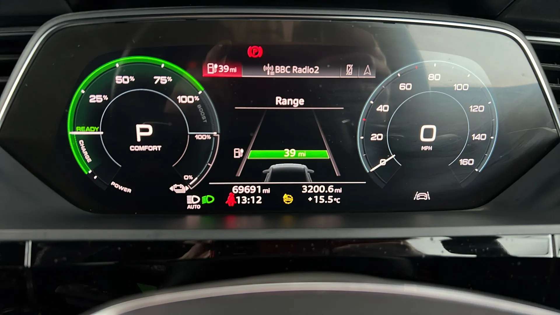 2022 AUDI E-TRON 2022 AUDI E-TRON