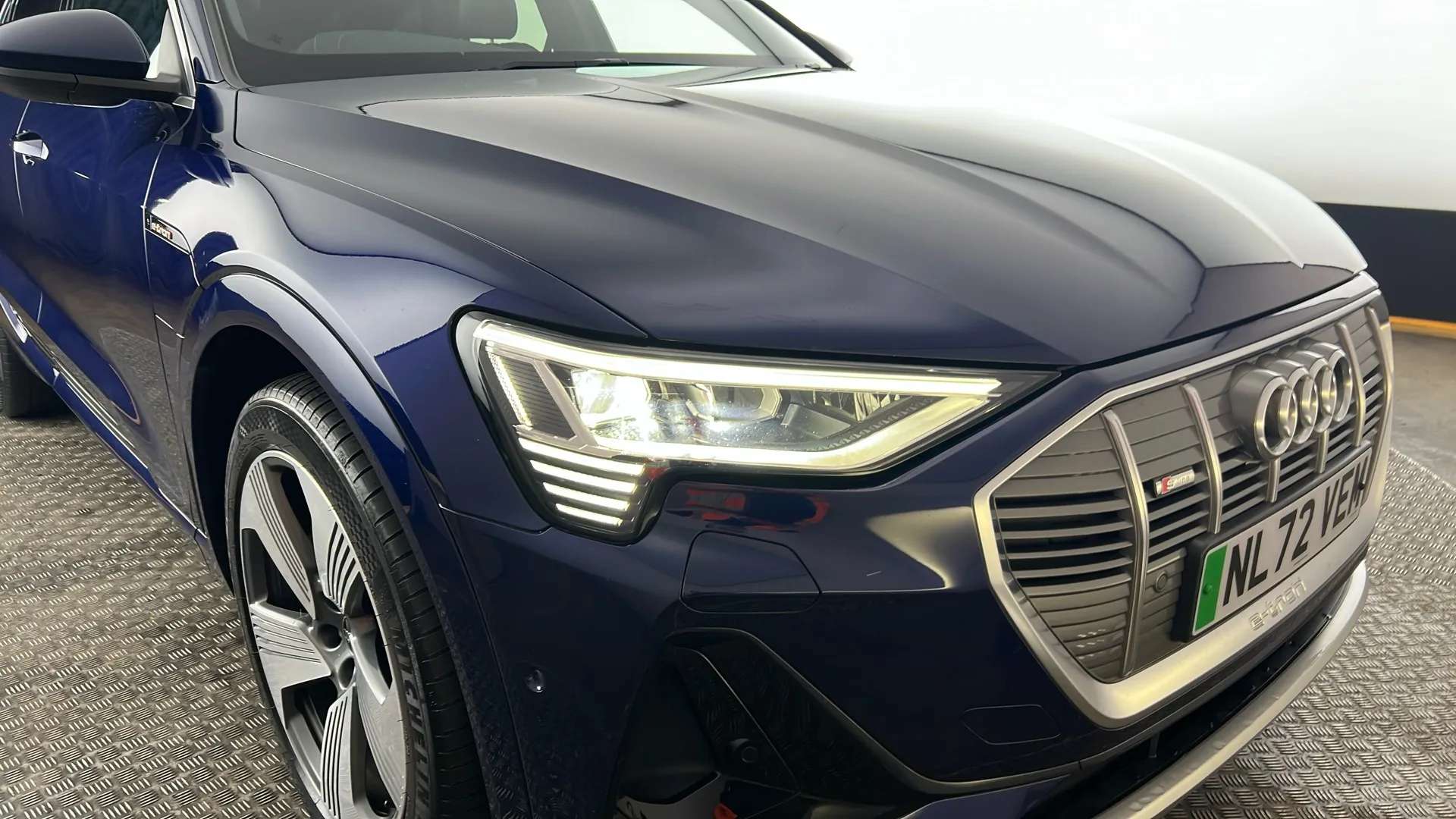 2022 AUDI E-TRON 2022 AUDI E-TRON