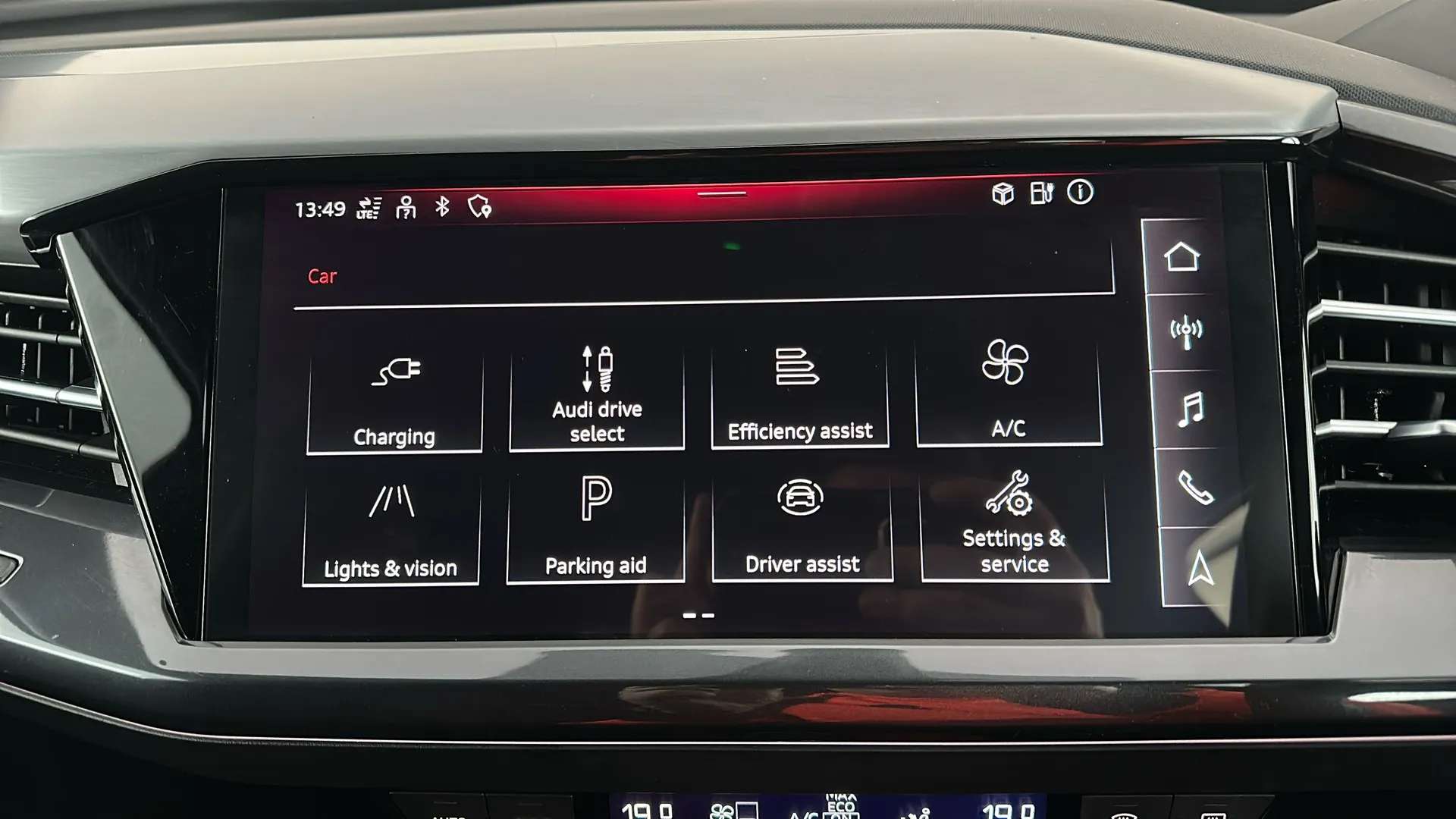 2023 AUDI Q4 2023 AUDI Q4