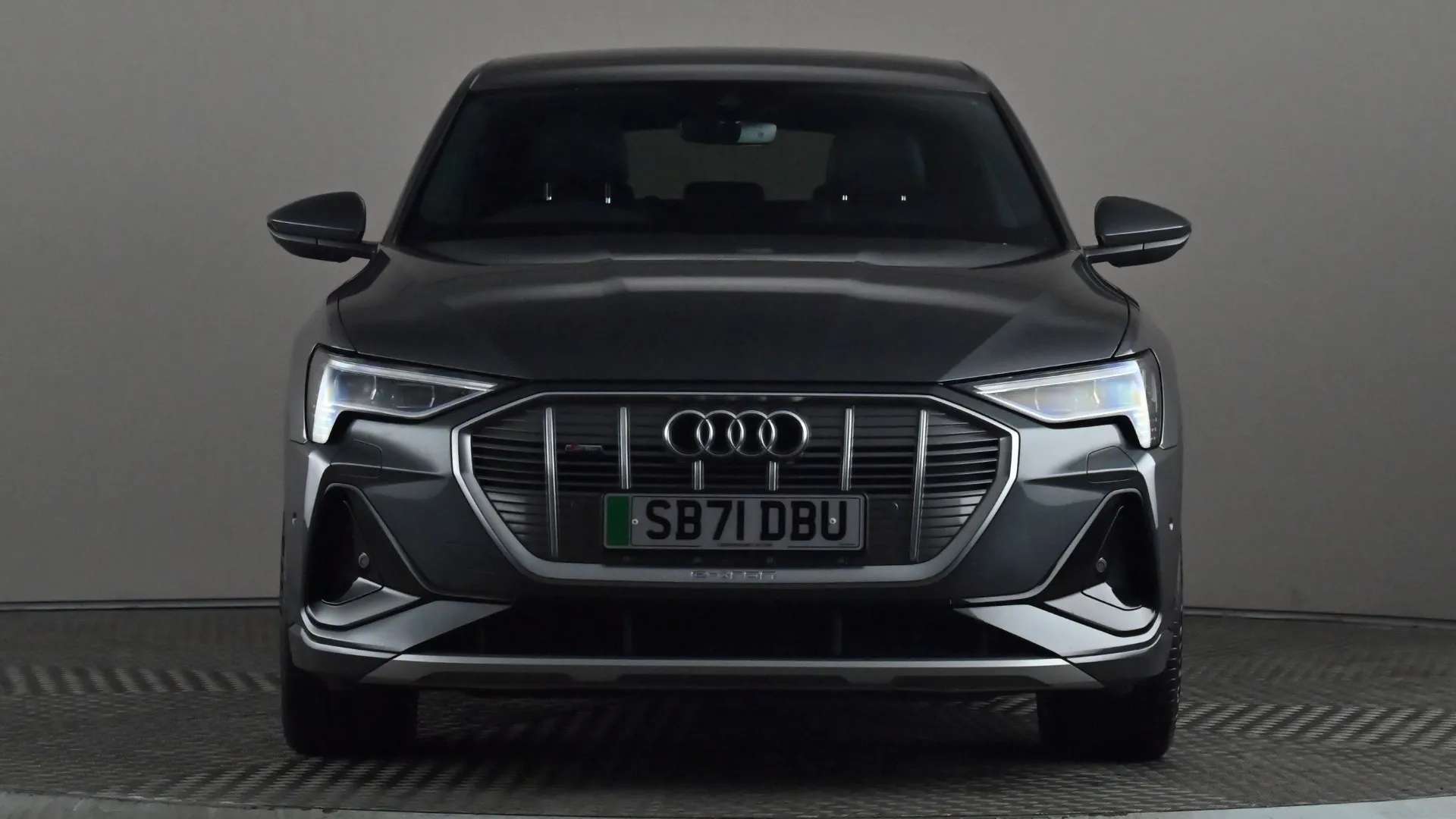 A 2022 AUDI E-TRON 300kW 55 Quattro 95kWh S Line Auto A 2022 AUDI E-TRON 300kW 55 Quattro 95kWh S Line Auto