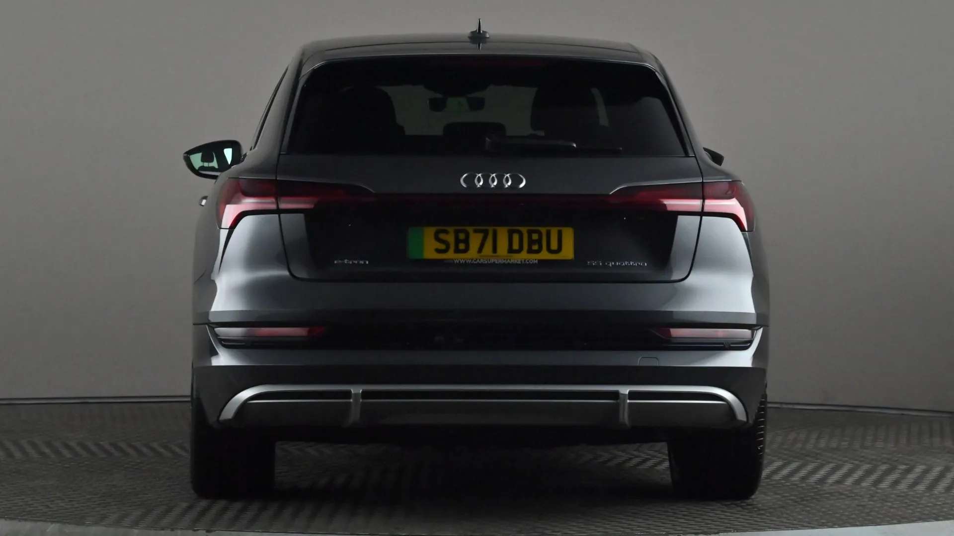 2022 AUDI E-TRON 2022 AUDI E-TRON