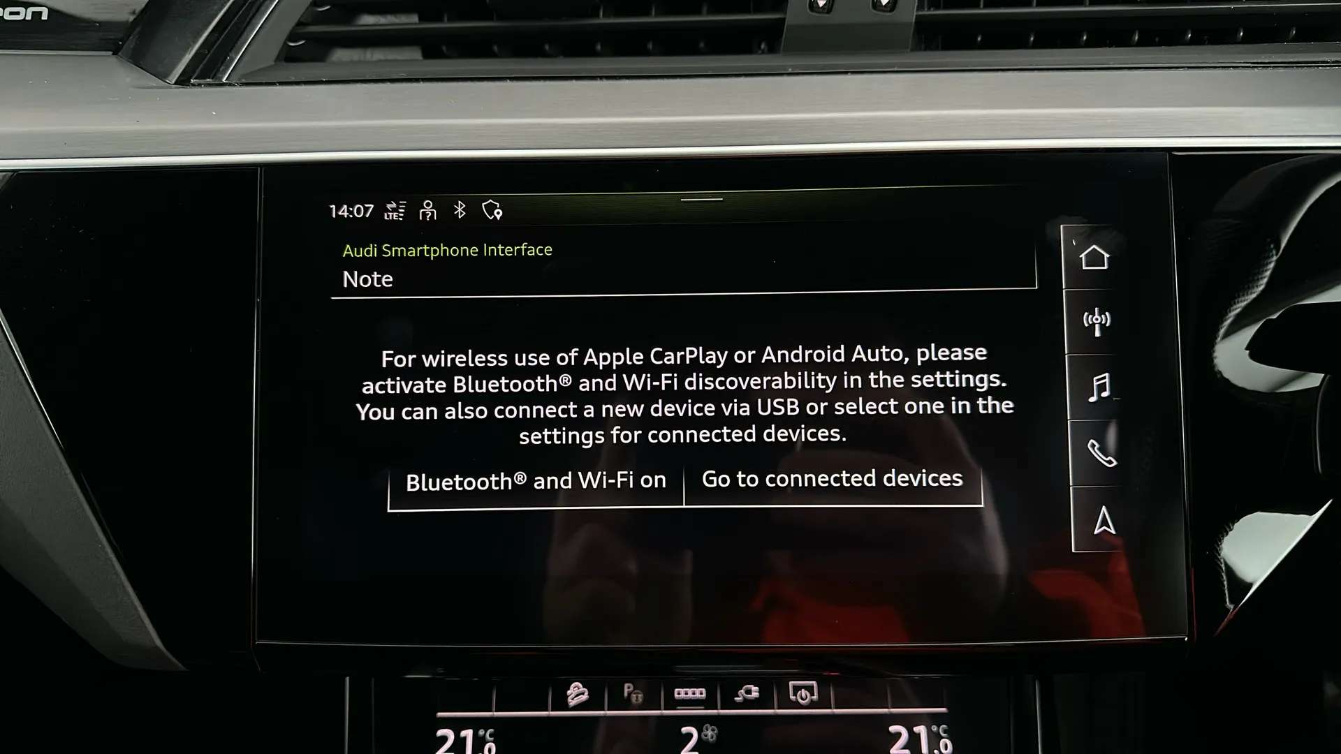 2022 AUDI E-TRON 2022 AUDI E-TRON