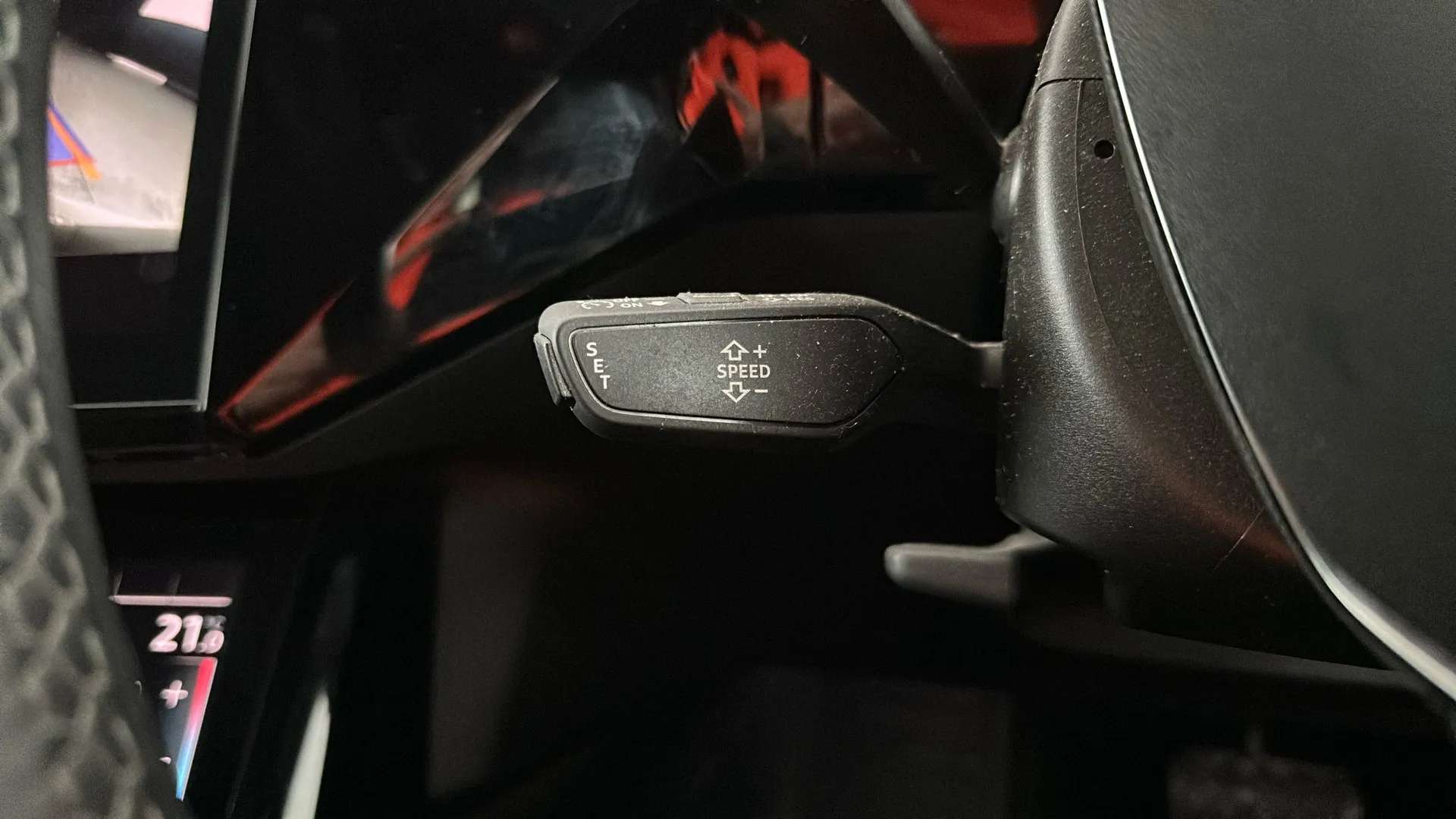 2022 AUDI E-TRON 2022 AUDI E-TRON