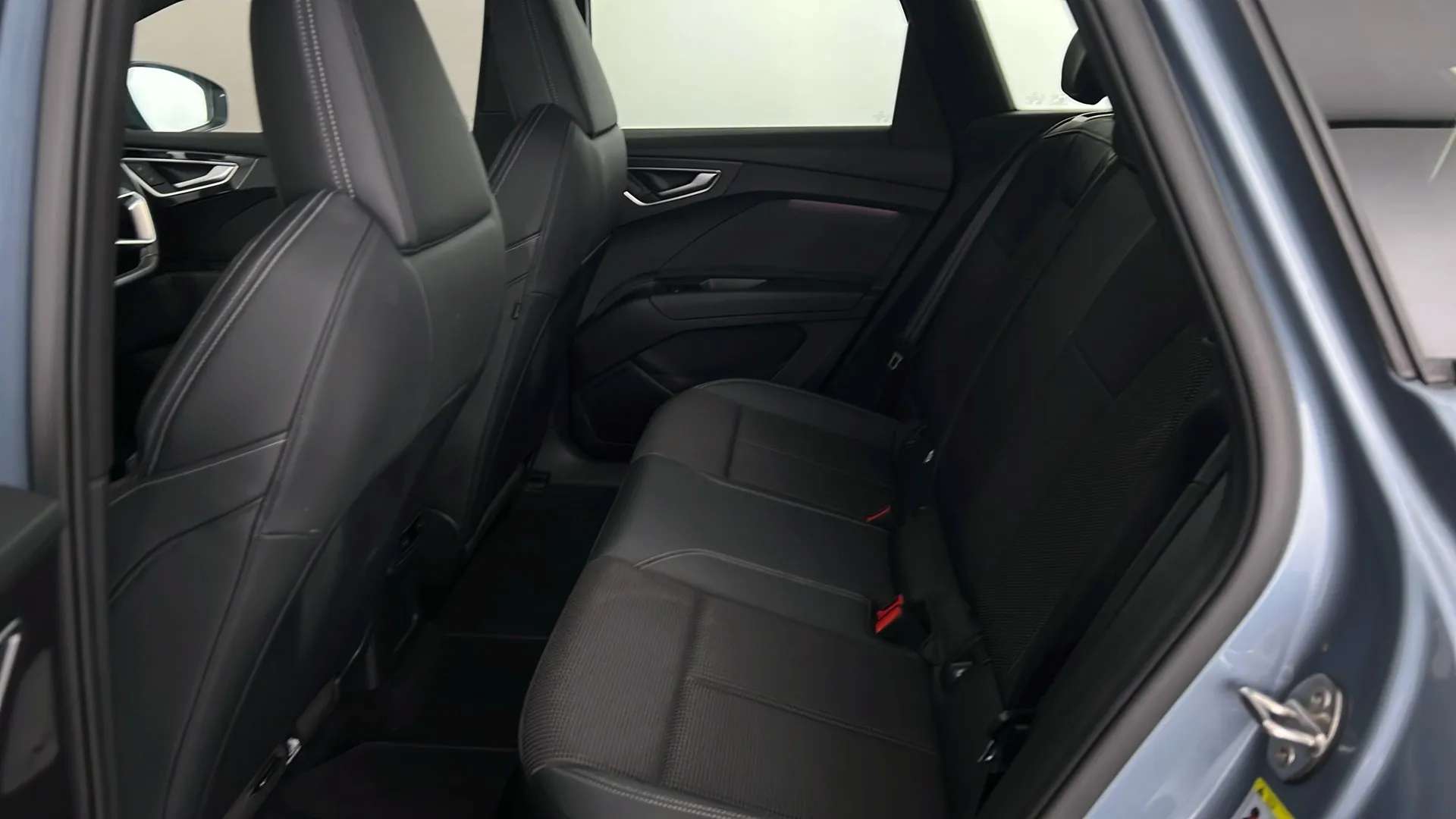 2023 AUDI Q4 2023 AUDI Q4