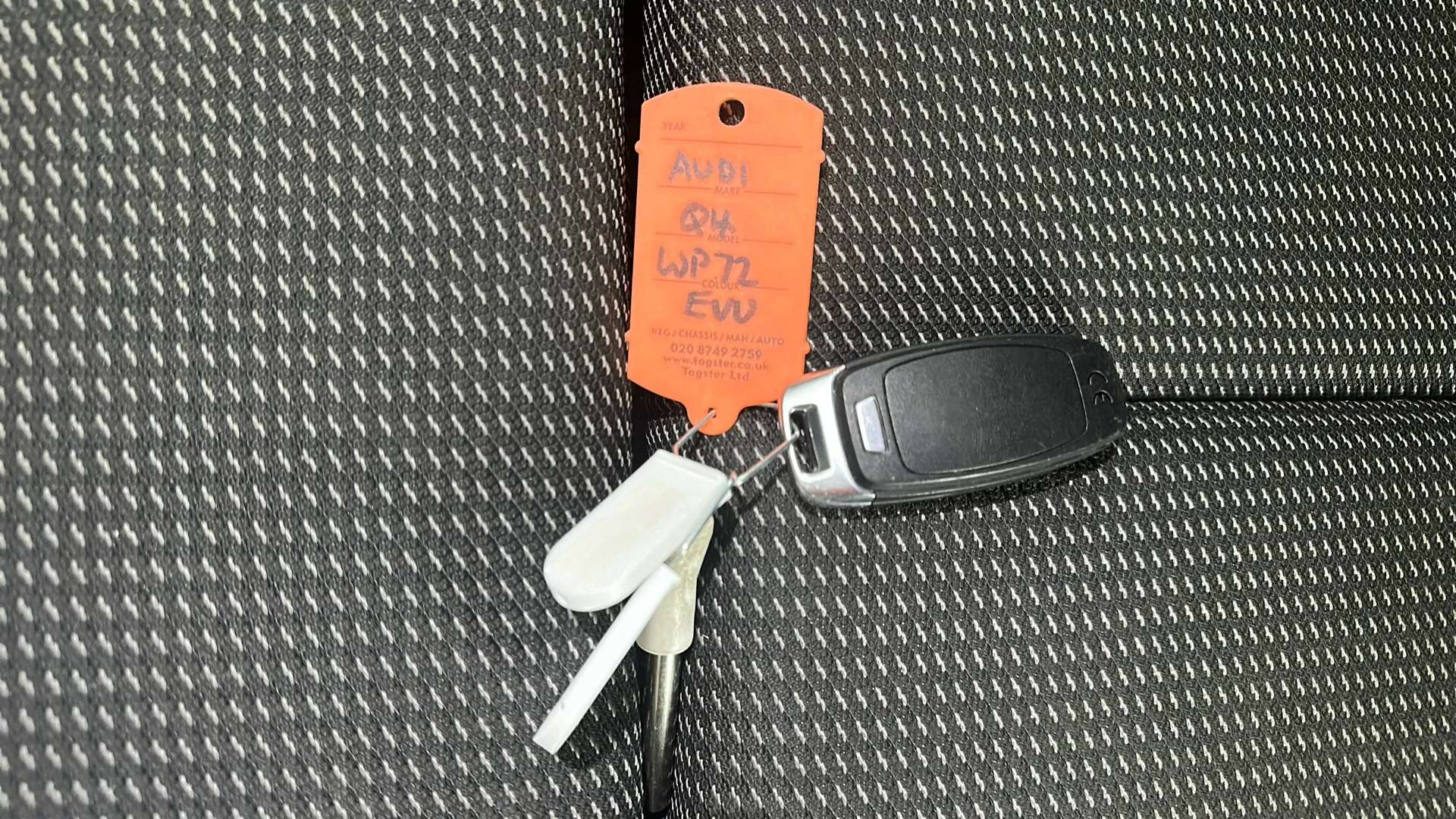 2022 AUDI Q4 2022 AUDI Q4