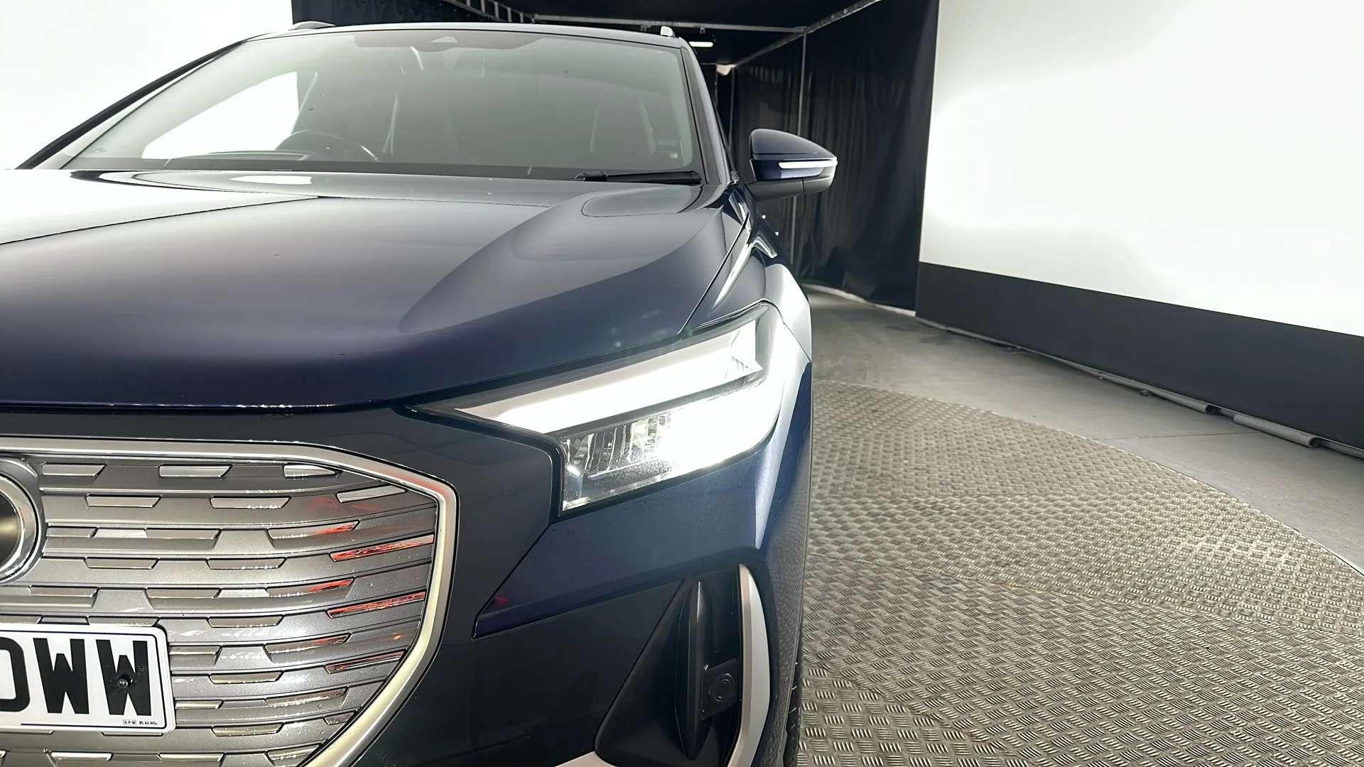 2023 AUDI Q4 2023 AUDI Q4