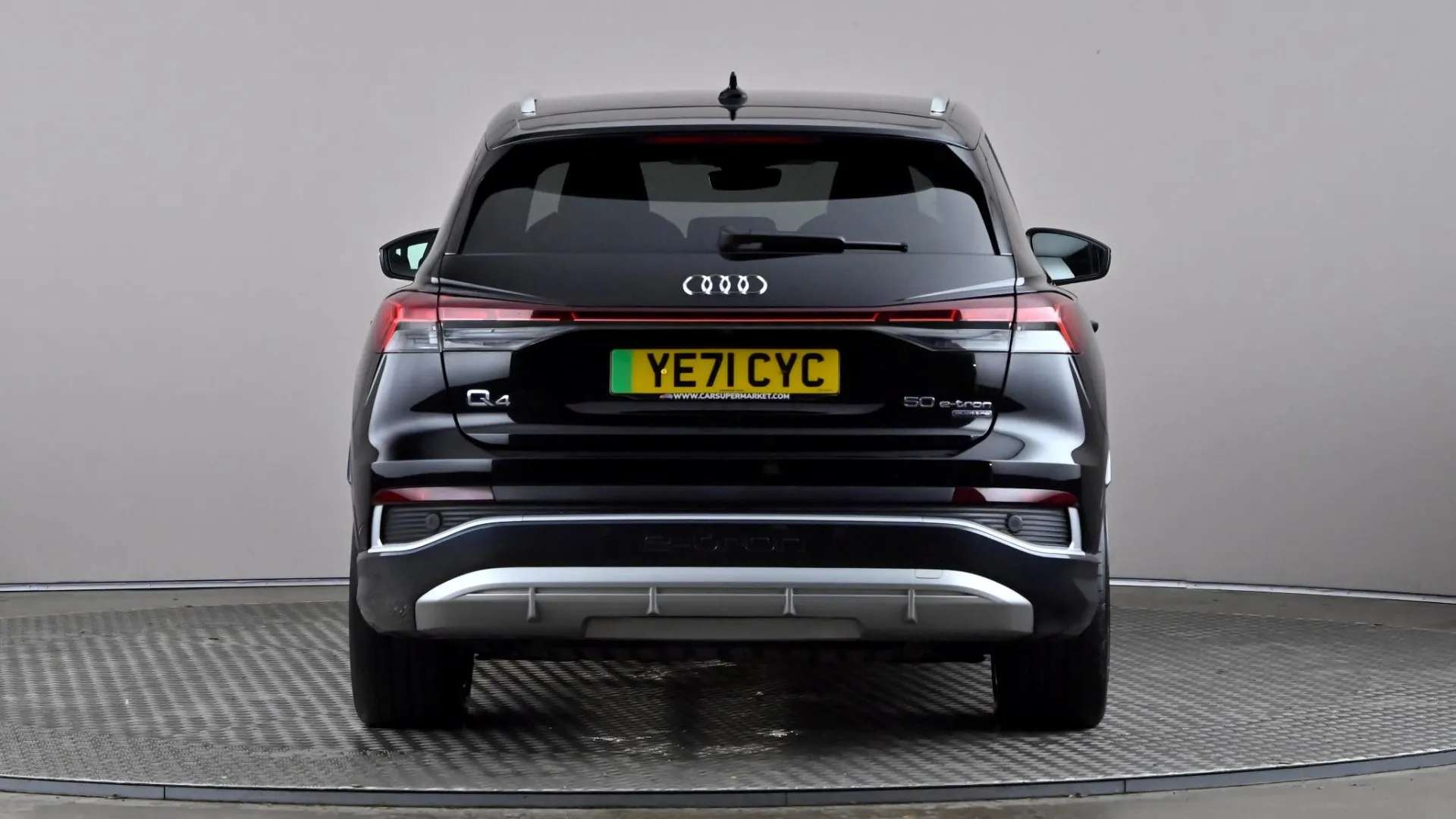2021 AUDI Q4 2021 AUDI Q4