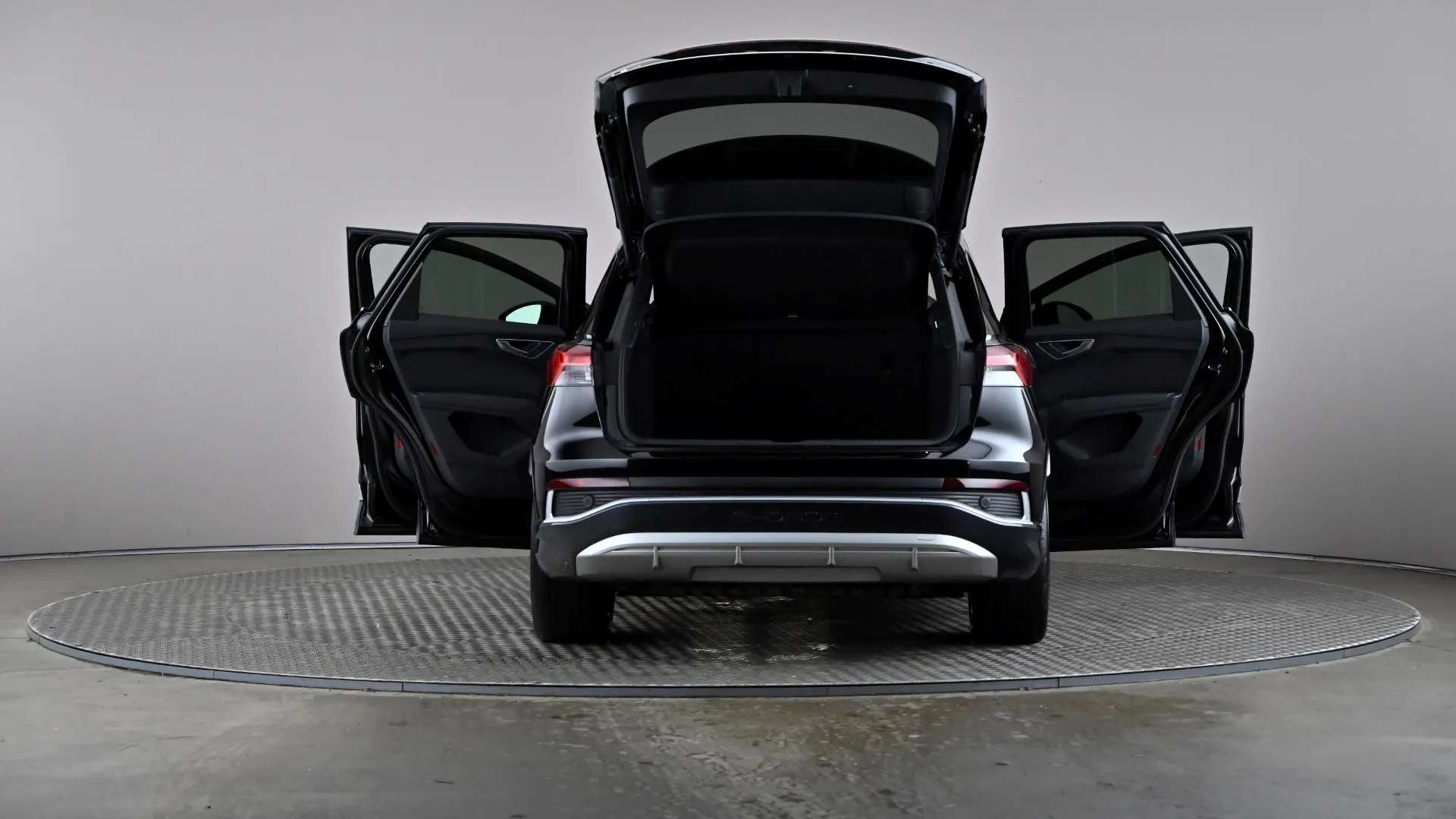 2021 AUDI Q4 2021 AUDI Q4