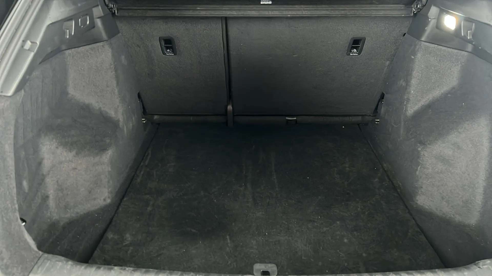 2021 AUDI Q4 2021 AUDI Q4