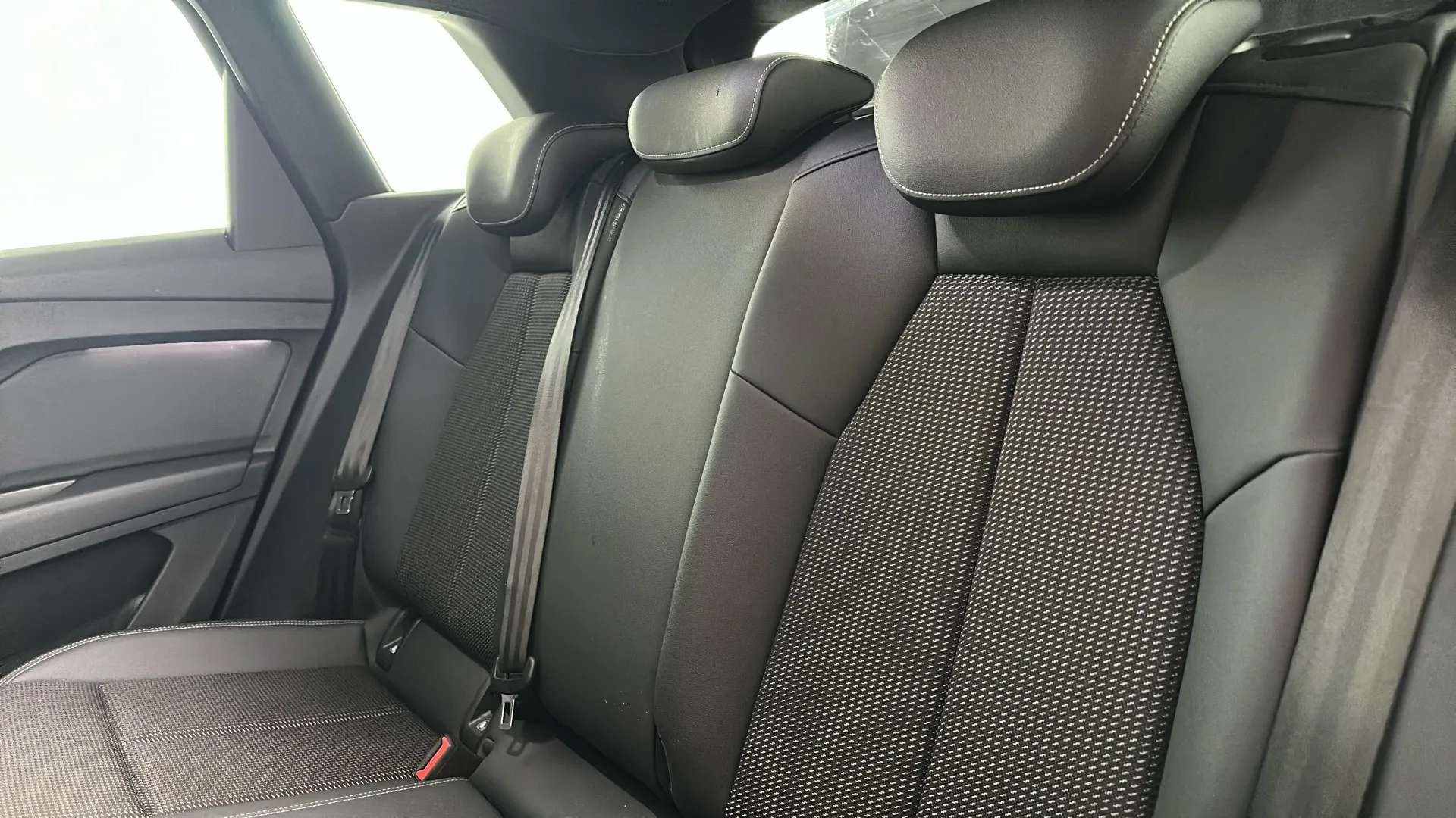 2022 AUDI Q4 2022 AUDI Q4
