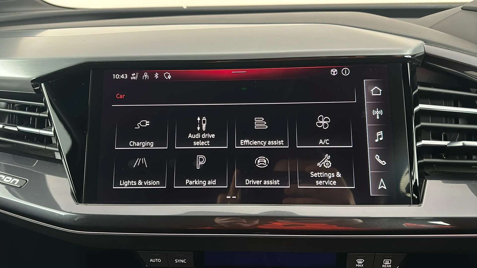 2022 AUDI Q4 2022 AUDI Q4