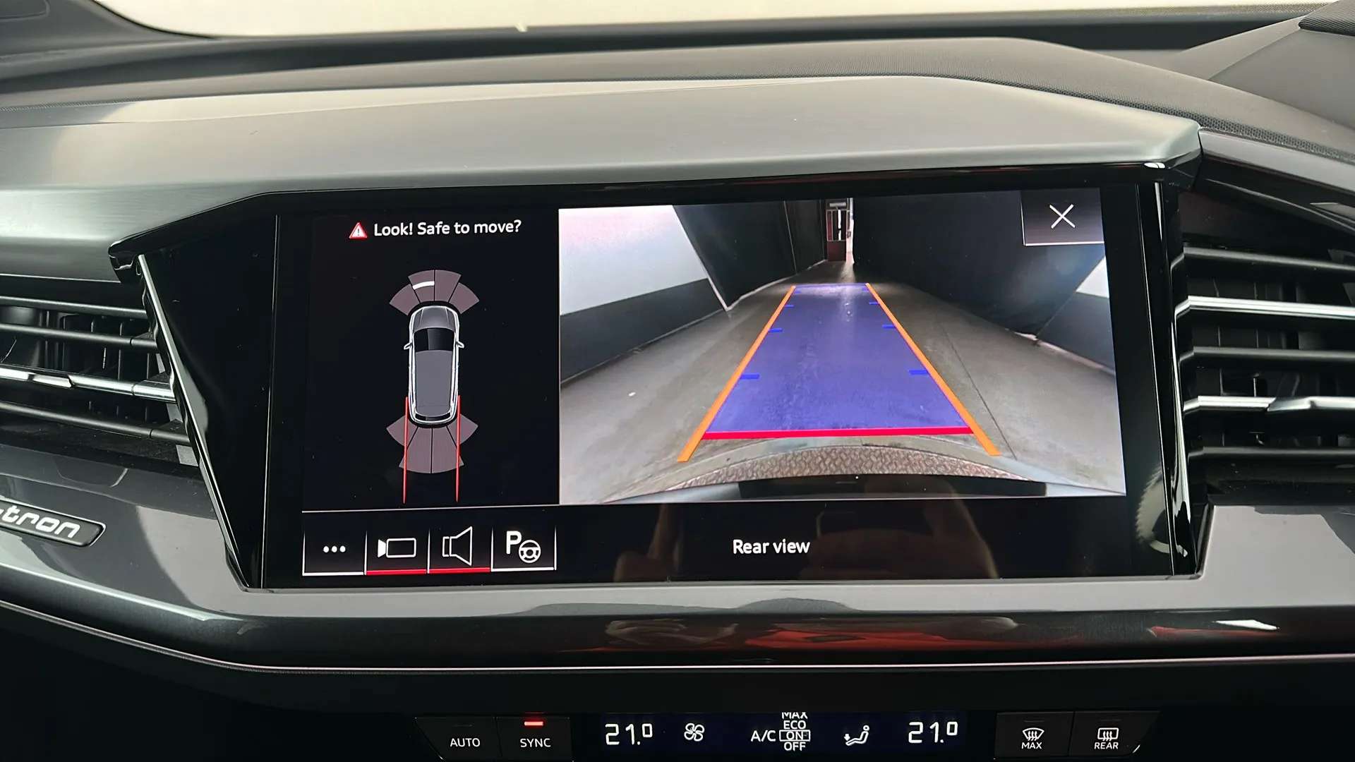 2022 AUDI Q4 2022 AUDI Q4
