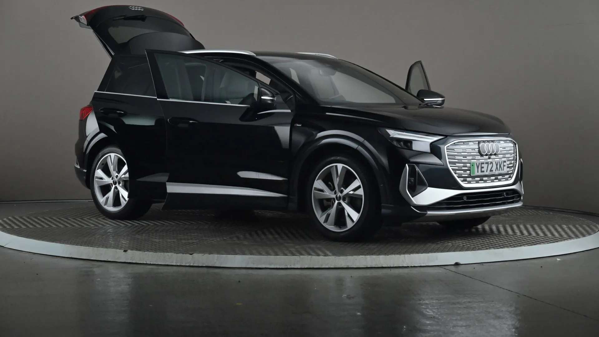 2022 AUDI Q4 2022 AUDI Q4