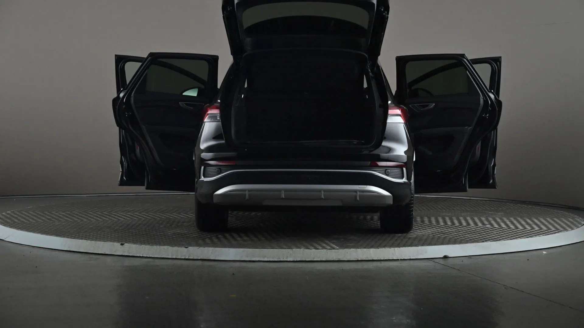 2022 AUDI Q4 2022 AUDI Q4