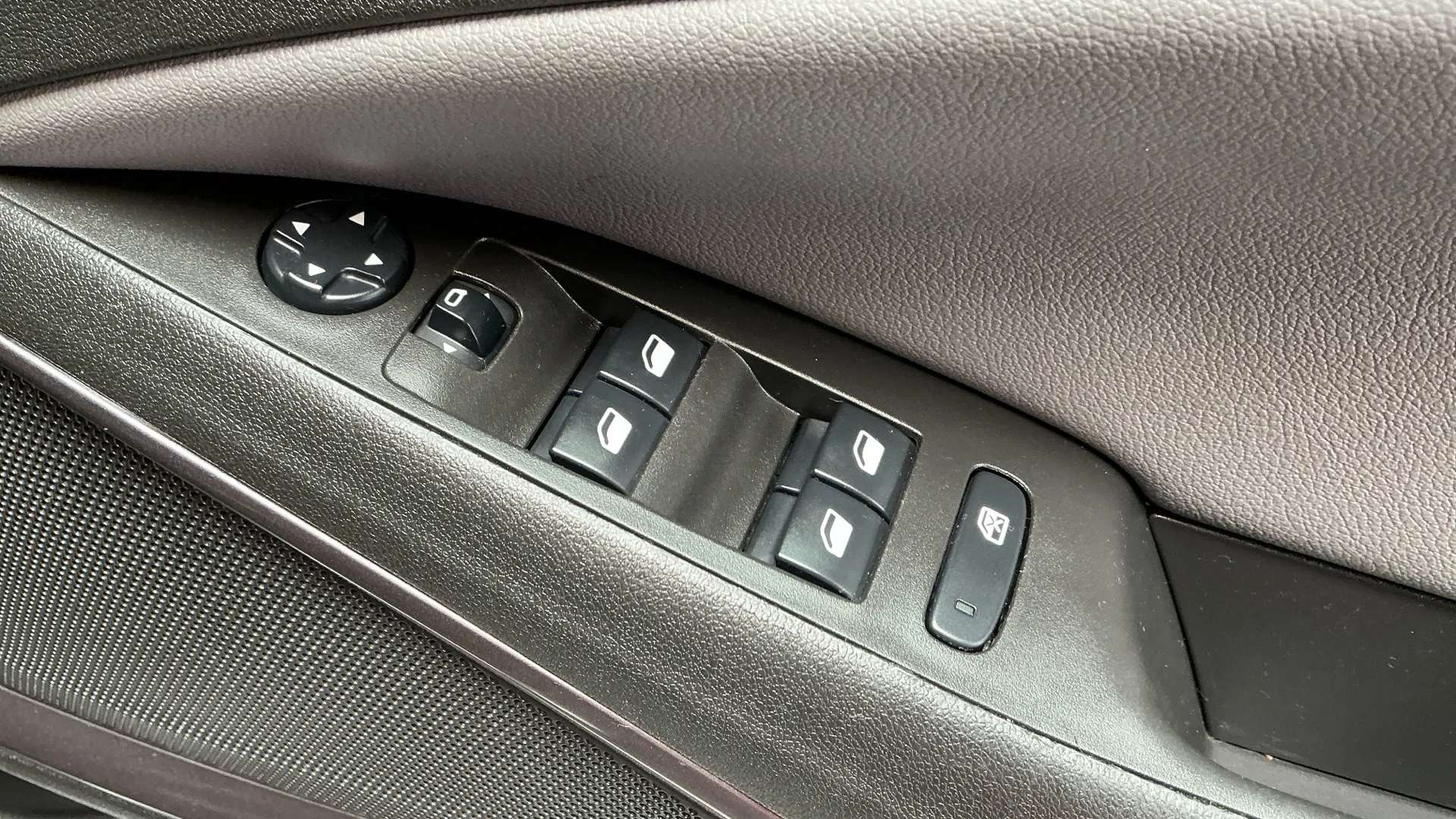 2019 VAUXHALL CROSSLAND X 2019 VAUXHALL CROSSLAND X