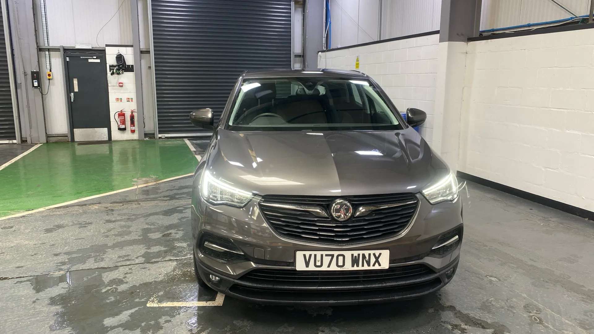 A 2020 VAUXHALL GRANDLAND X 1.2 Turbo SE A 2020 VAUXHALL GRANDLAND X 1.2 Turbo SE