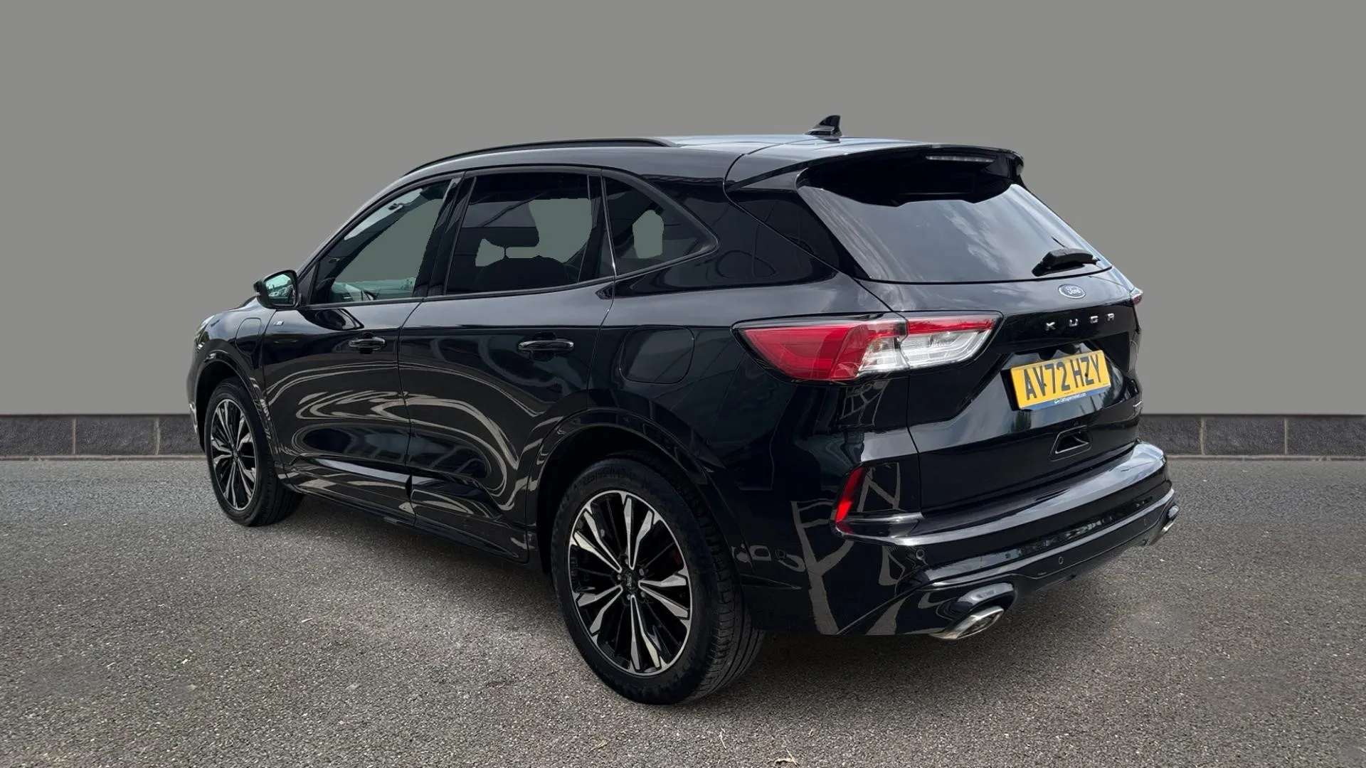 A 2022 FORD KUGA 2.5 PHEV ST-Line X Edition CVT A 2022 FORD KUGA 2.5 PHEV ST-Line X Edition CVT