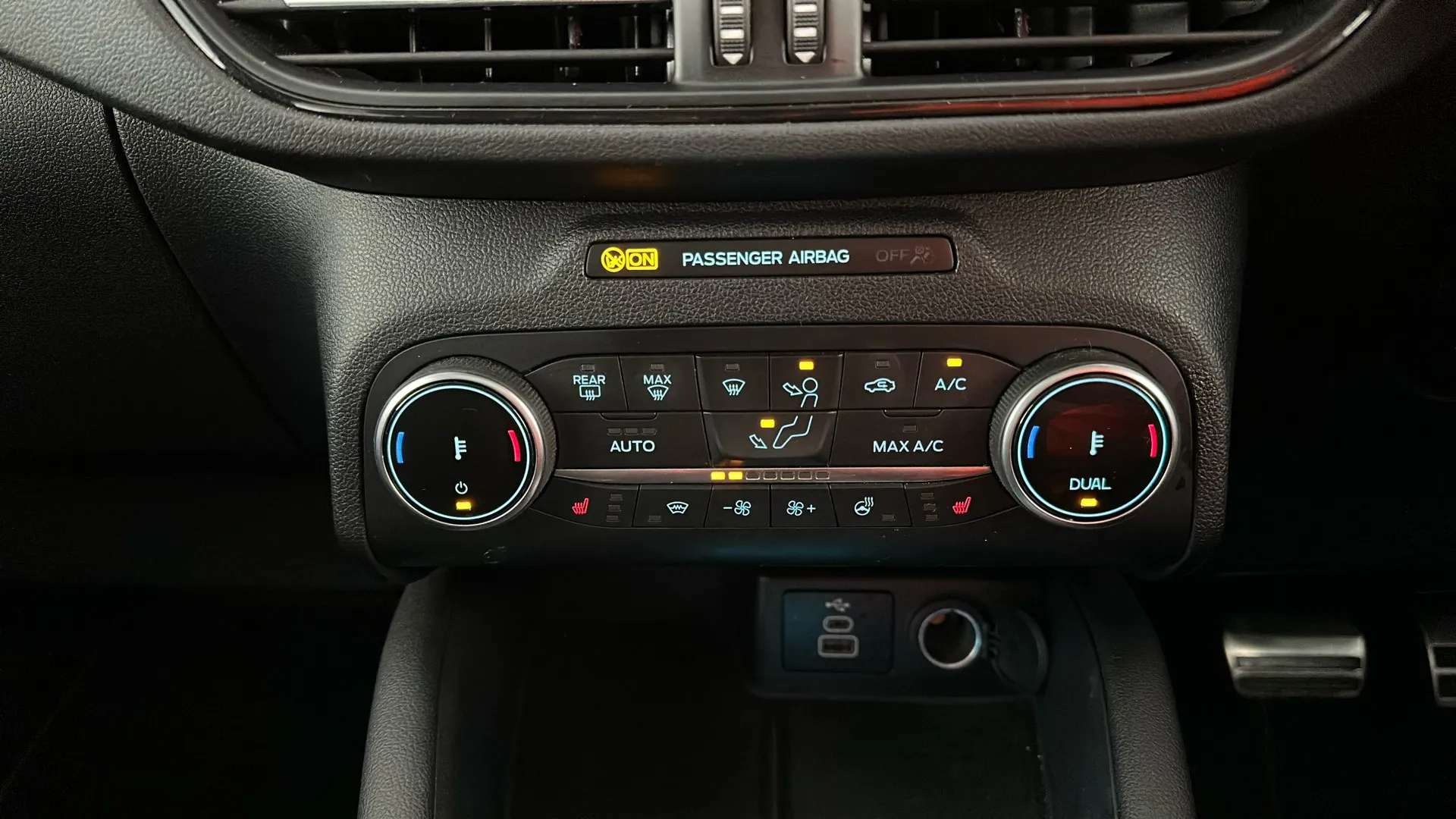 2023 FORD KUGA 2023 FORD KUGA