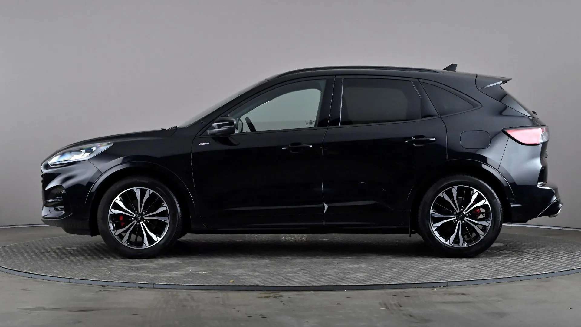 A 2022 FORD KUGA 2.5 FHEV ST-Line X Edition CVT A 2022 FORD KUGA 2.5 FHEV ST-Line X Edition CVT