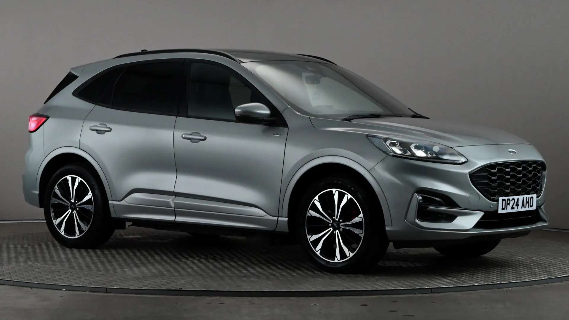 A 2024 FORD KUGA 2.5 PHEV ST-Line X Edition CVT A 2024 FORD KUGA 2.5 PHEV ST-Line X Edition CVT
