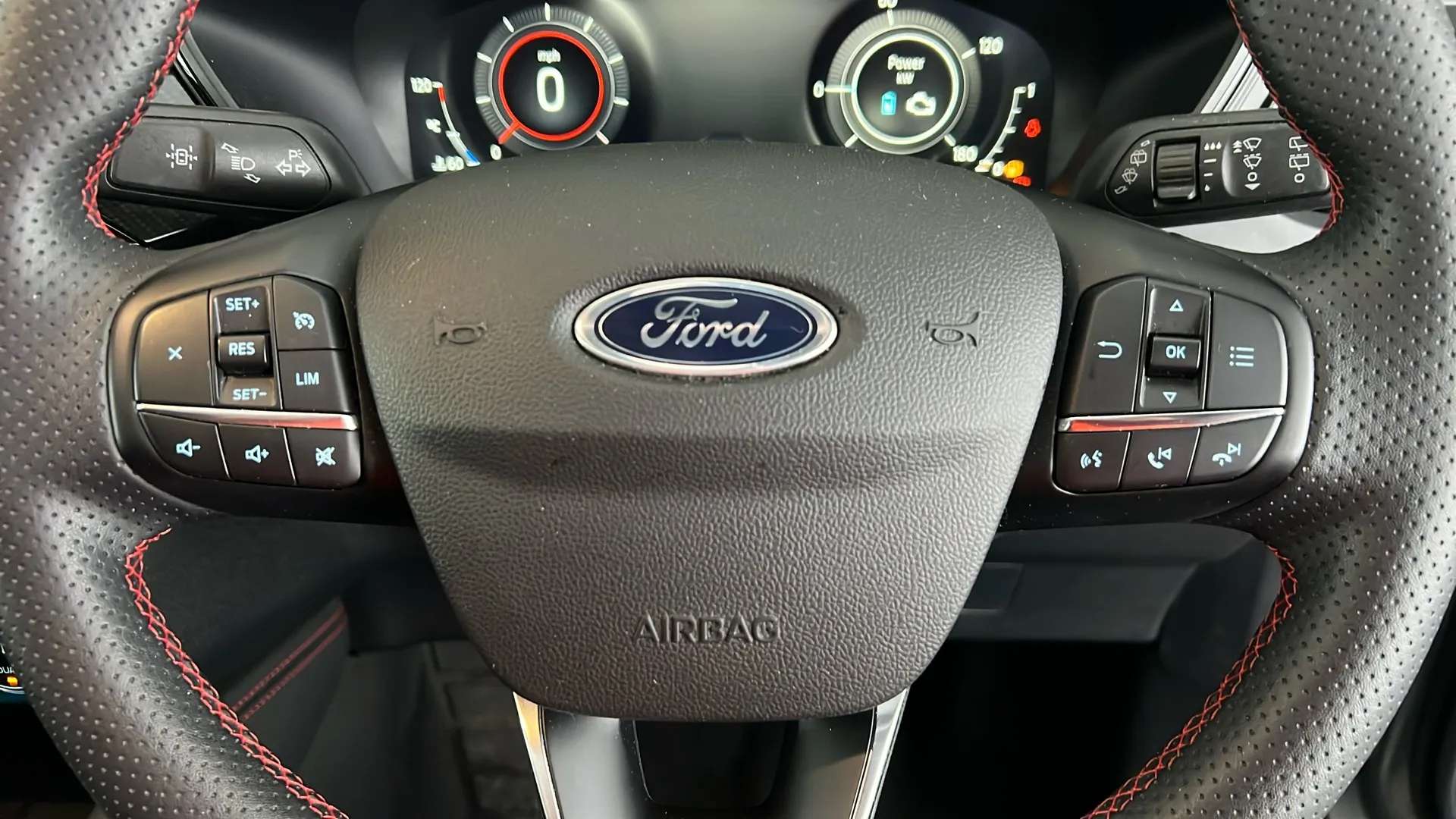 2024 FORD KUGA 2024 FORD KUGA