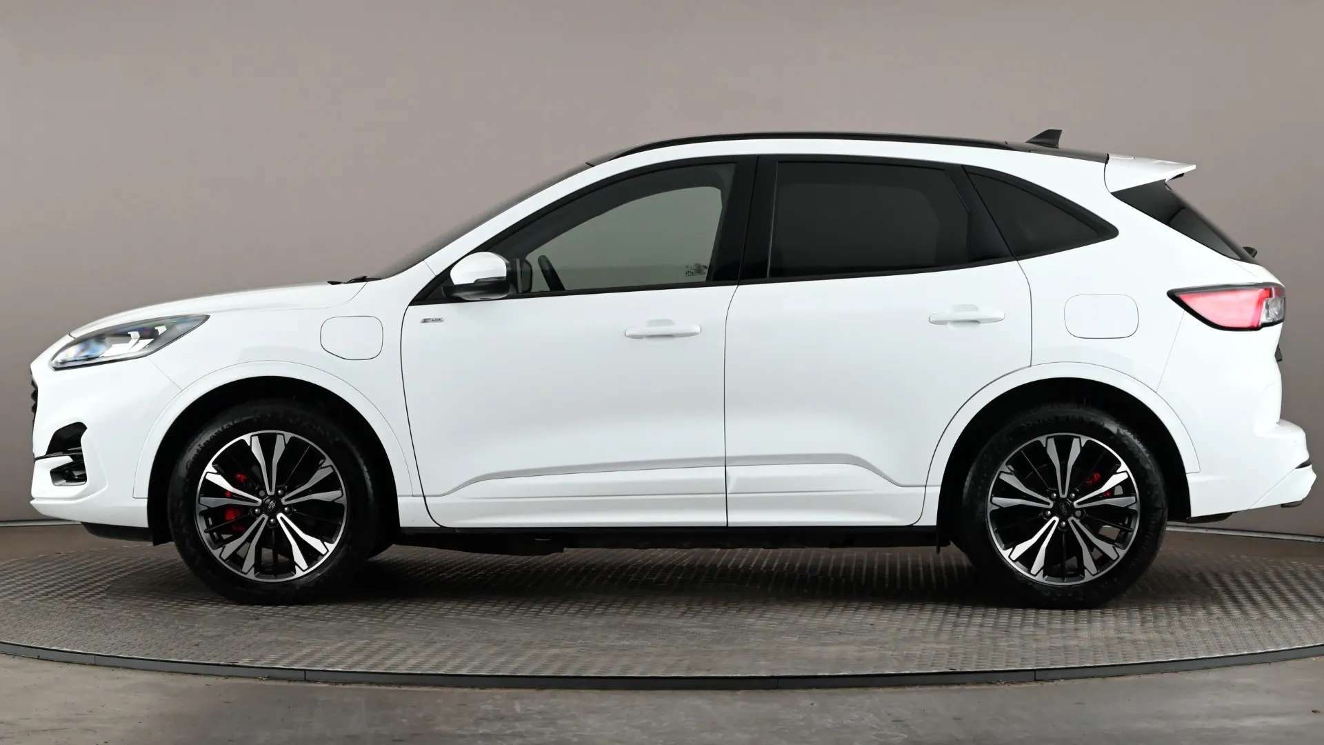 A 2023 FORD KUGA 2.5 PHEV ST-Line X Edition CVT A 2023 FORD KUGA 2.5 PHEV ST-Line X Edition CVT