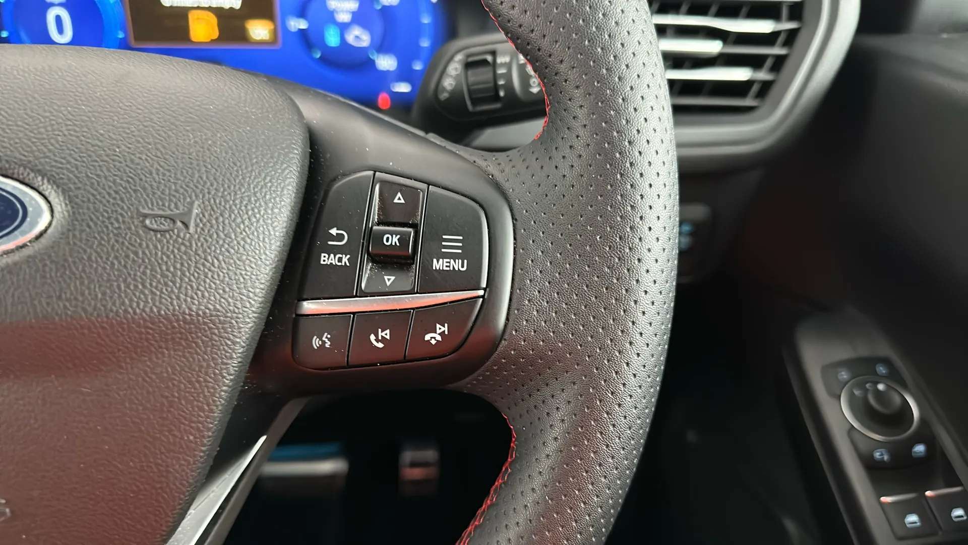 2023 FORD KUGA 2023 FORD KUGA