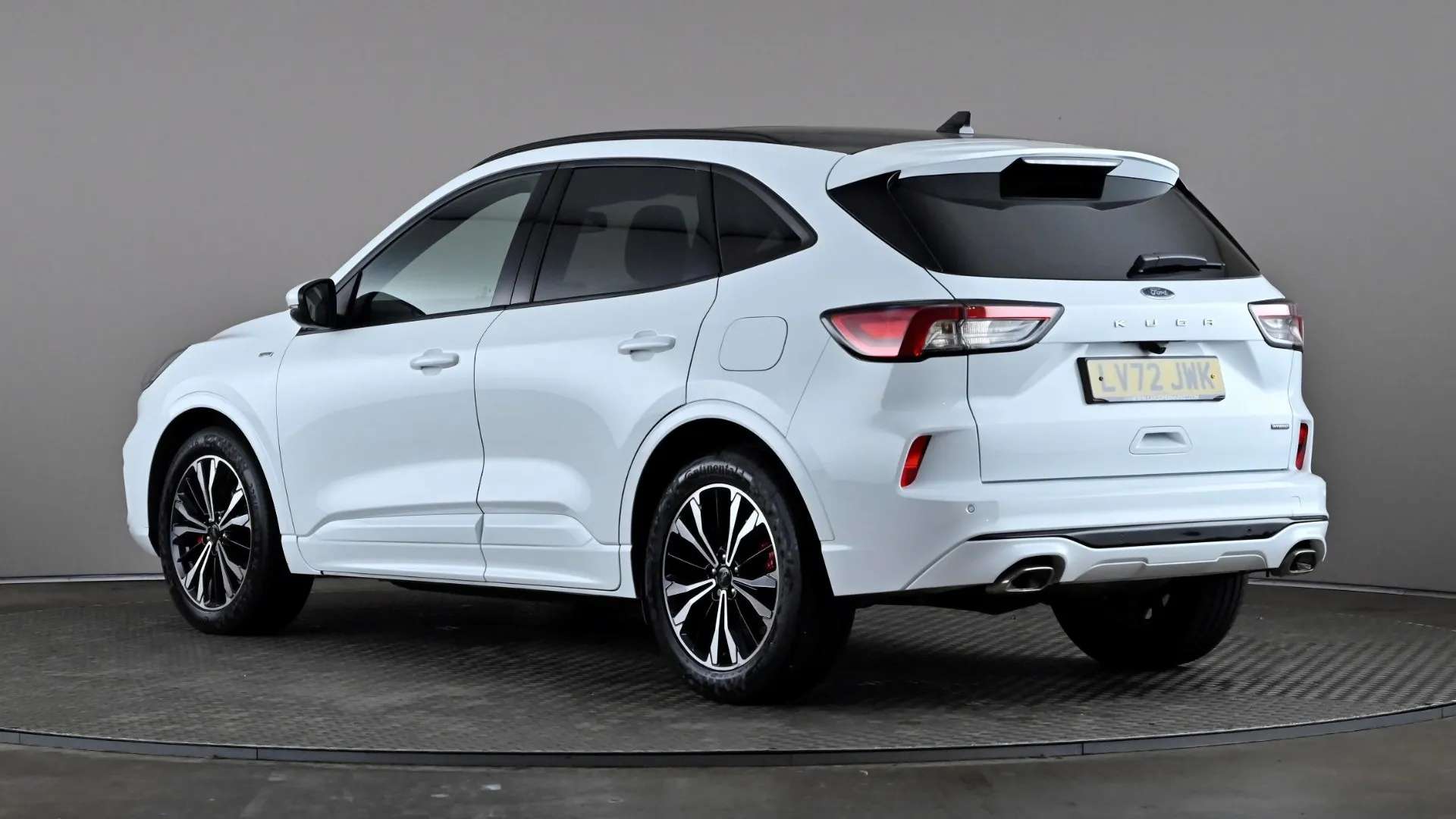 A 2022 FORD KUGA 2.5 FHEV ST-Line X Edition CVT A 2022 FORD KUGA 2.5 FHEV ST-Line X Edition CVT