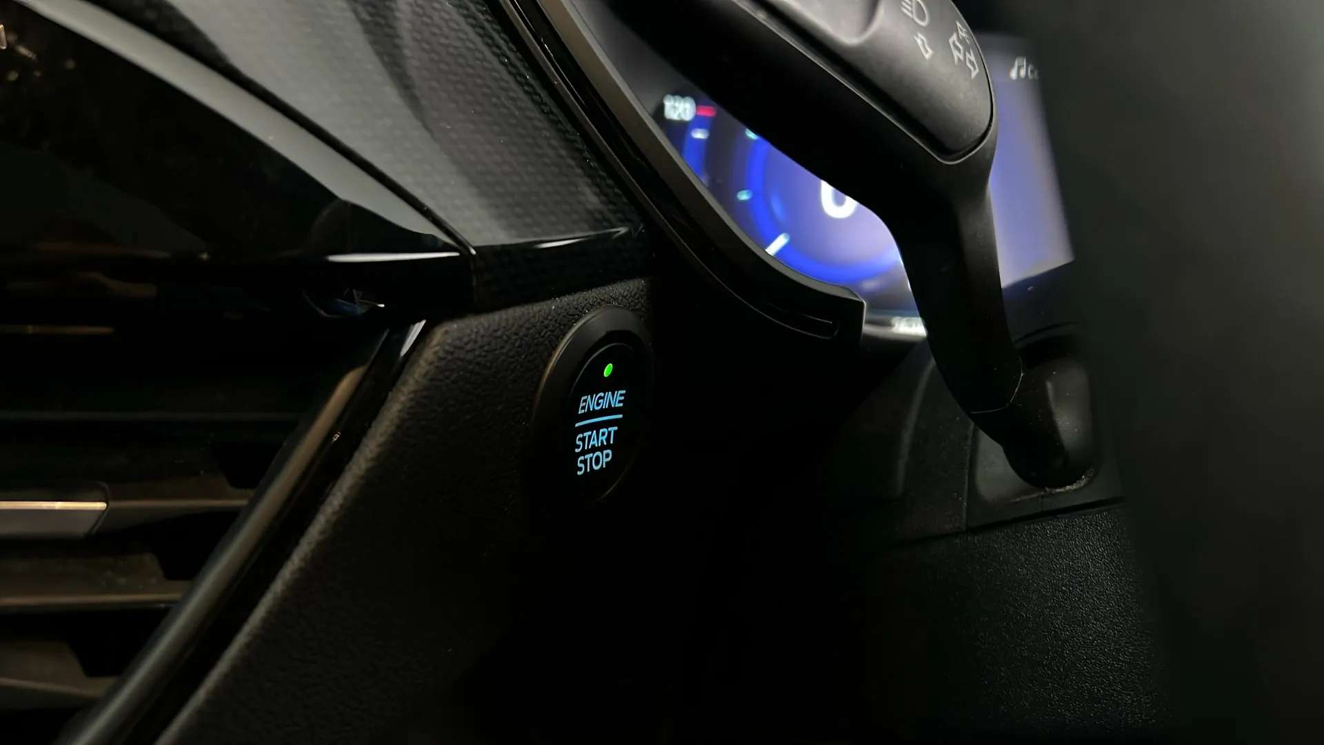 2022 FORD KUGA 2022 FORD KUGA