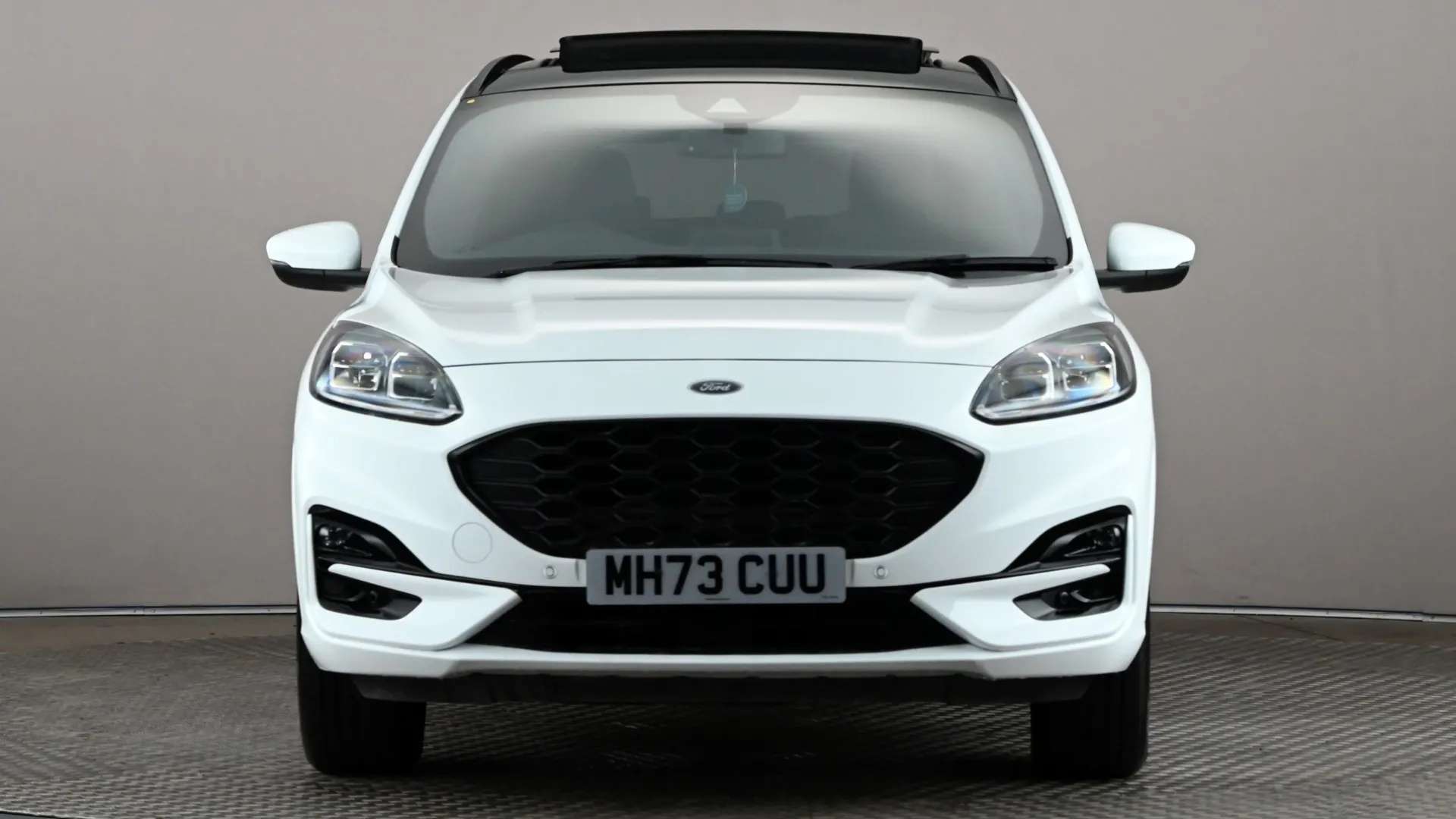 A 2024 FORD KUGA 2.5 PHEV ST-Line X Edition CVT A 2024 FORD KUGA 2.5 PHEV ST-Line X Edition CVT