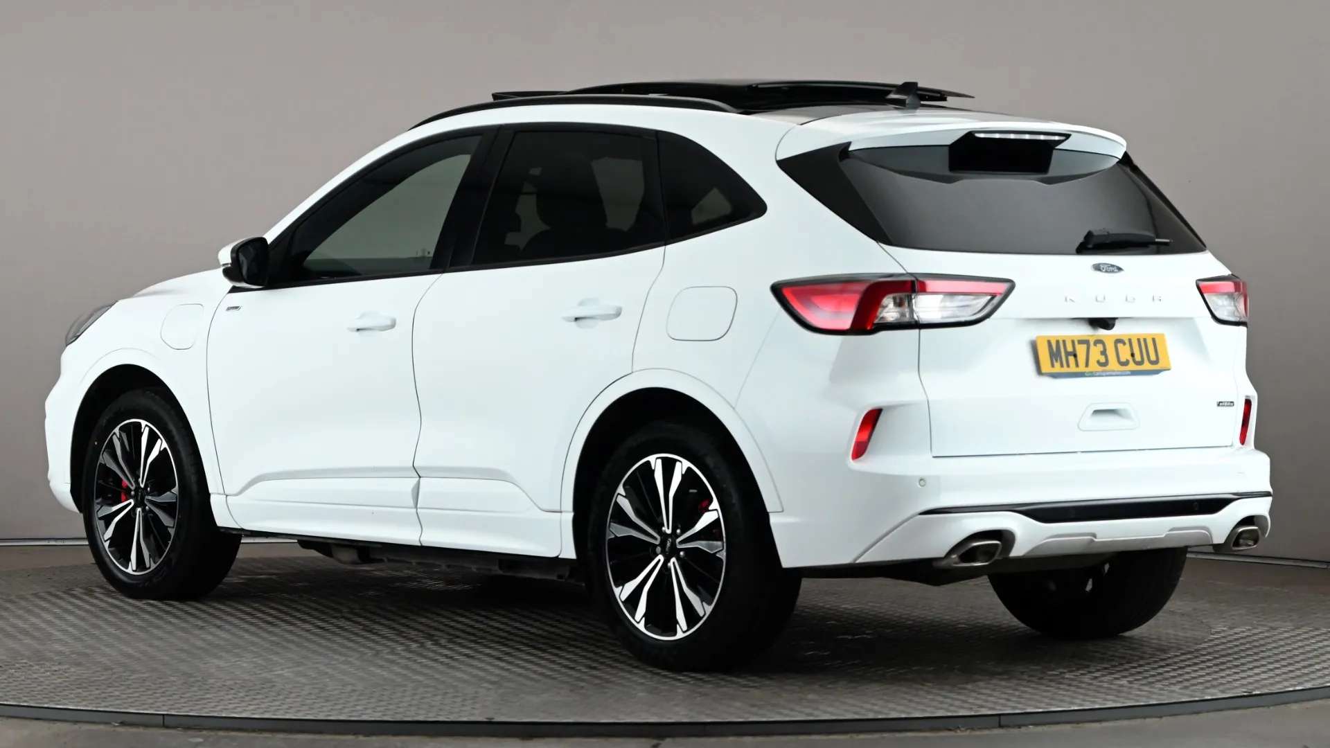 A 2024 FORD KUGA 2.5 PHEV ST-Line X Edition CVT A 2024 FORD KUGA 2.5 PHEV ST-Line X Edition CVT