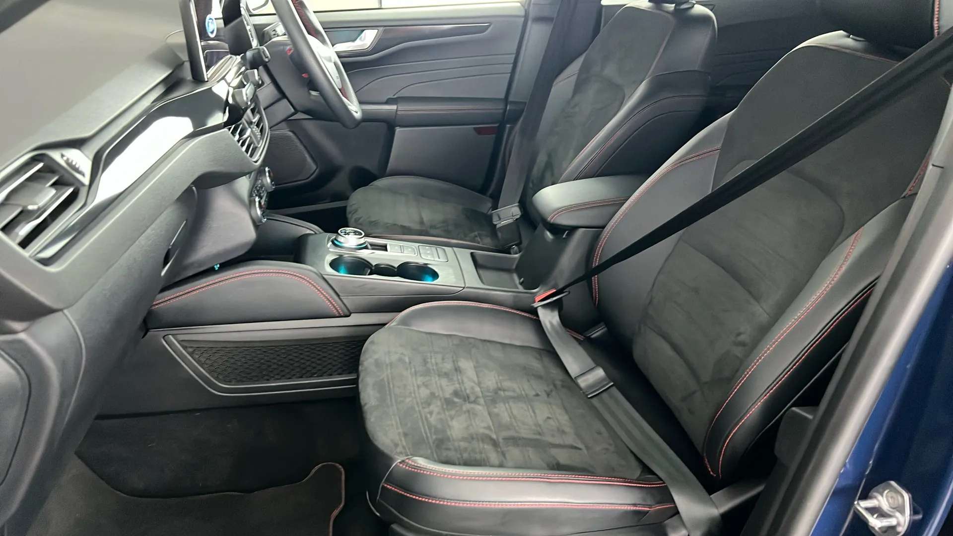 2022 FORD KUGA 2022 FORD KUGA