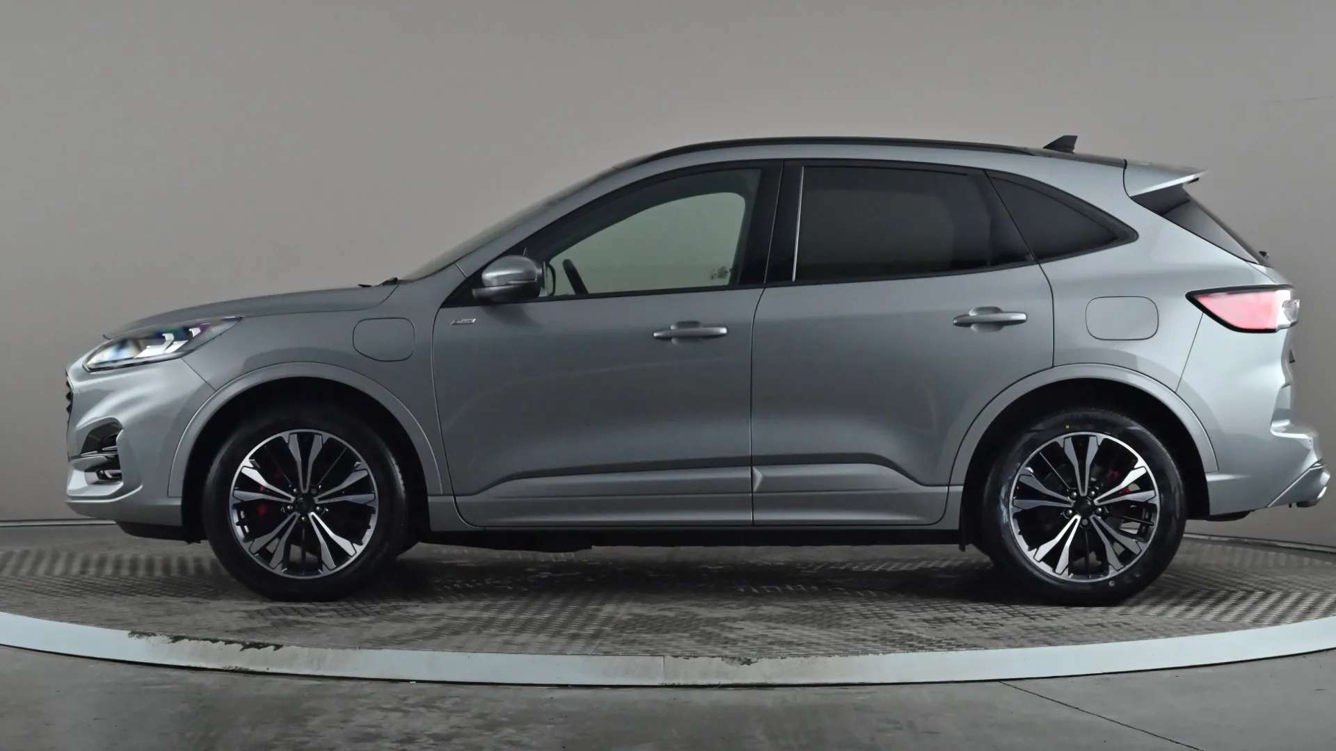 A 2022 FORD KUGA 2.5 PHEV ST-Line X Edition CVT A 2022 FORD KUGA 2.5 PHEV ST-Line X Edition CVT