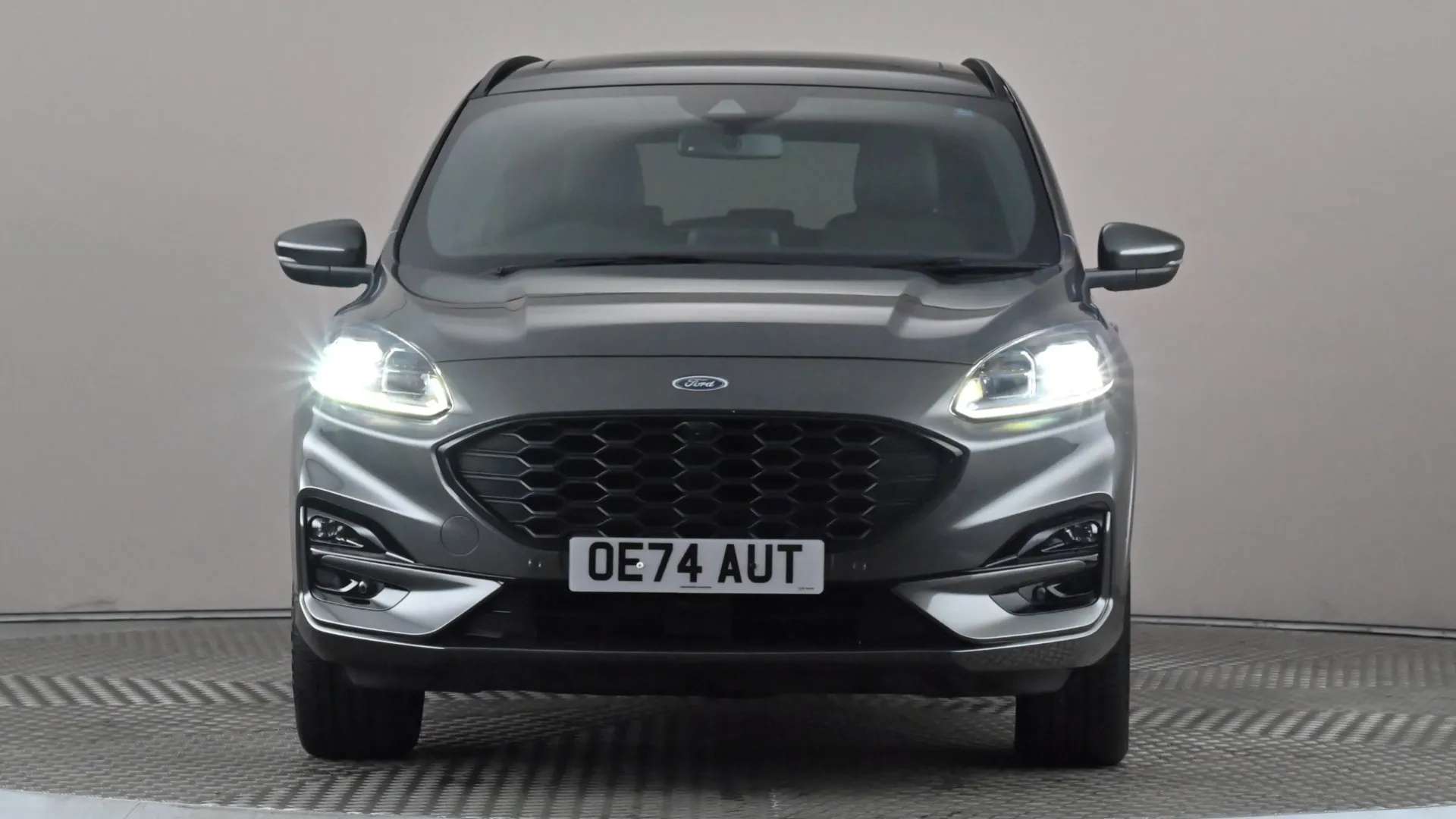 A 2024 FORD KUGA 2.5 PHEV ST-Line X Edition CVT A 2024 FORD KUGA 2.5 PHEV ST-Line X Edition CVT