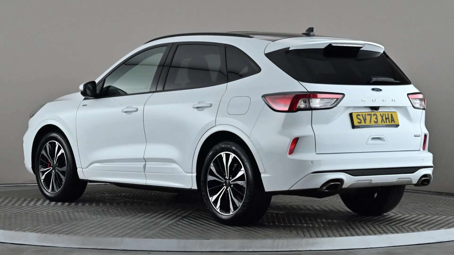 A 2023 FORD KUGA 2.5 FHEV ST-Line X Edition CVT A 2023 FORD KUGA 2.5 FHEV ST-Line X Edition CVT