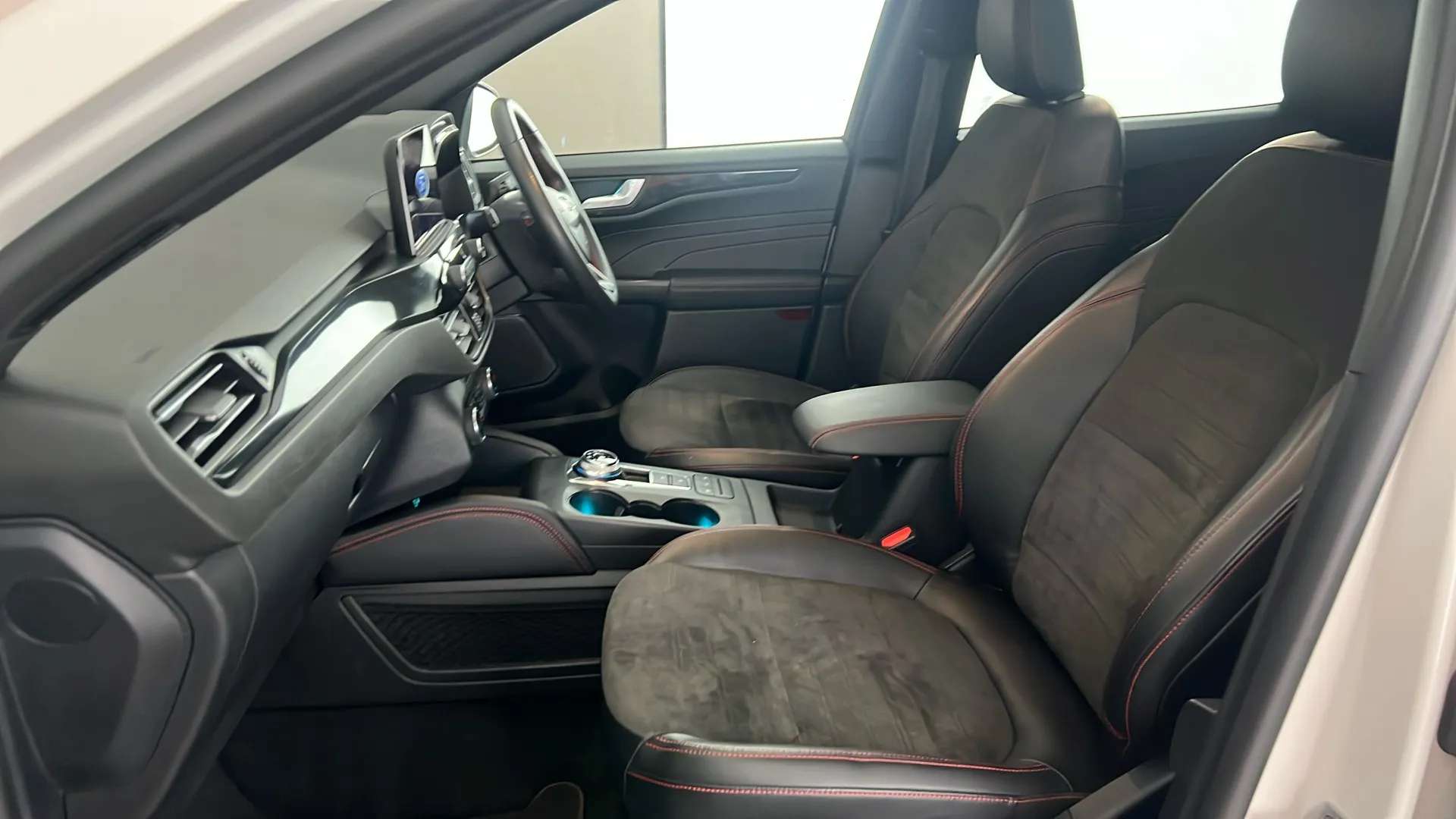 2022 FORD KUGA 2022 FORD KUGA