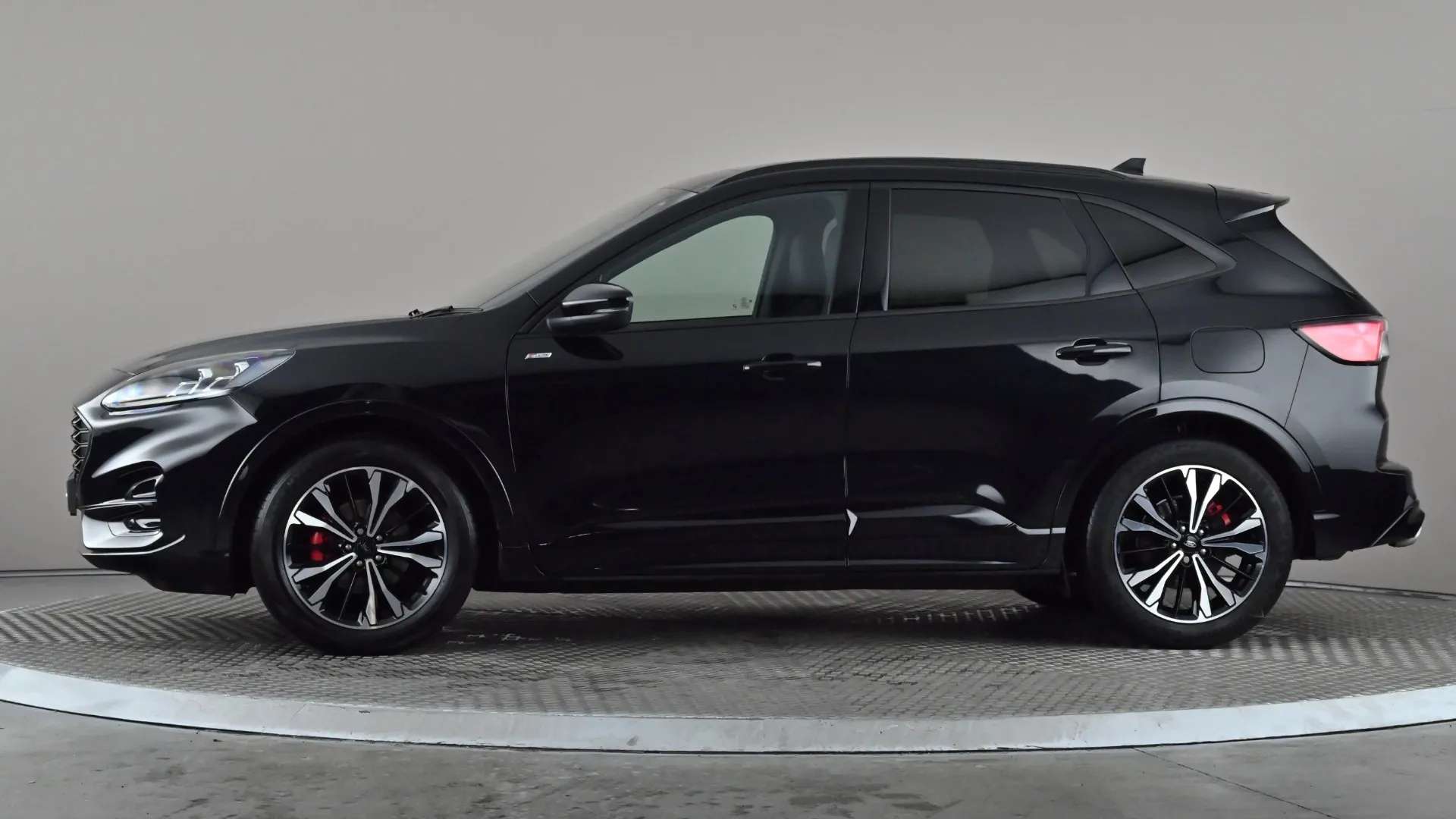 A 2024 FORD KUGA 2.5 FHEV ST-Line X Edition CVT A 2024 FORD KUGA 2.5 FHEV ST-Line X Edition CVT