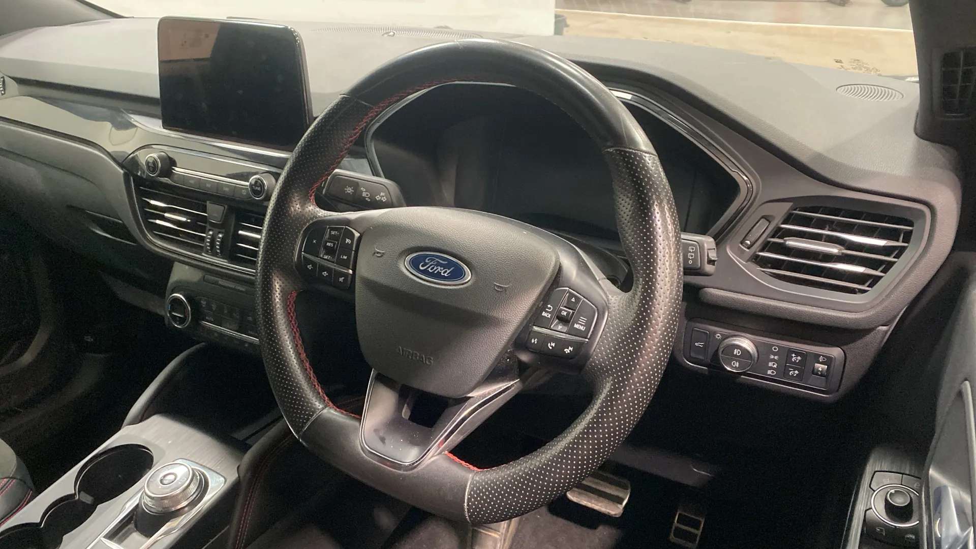 A 2023 FORD KUGA 2.5 FHEV ST-Line X Edition CVT A 2023 FORD KUGA 2.5 FHEV ST-Line X Edition CVT